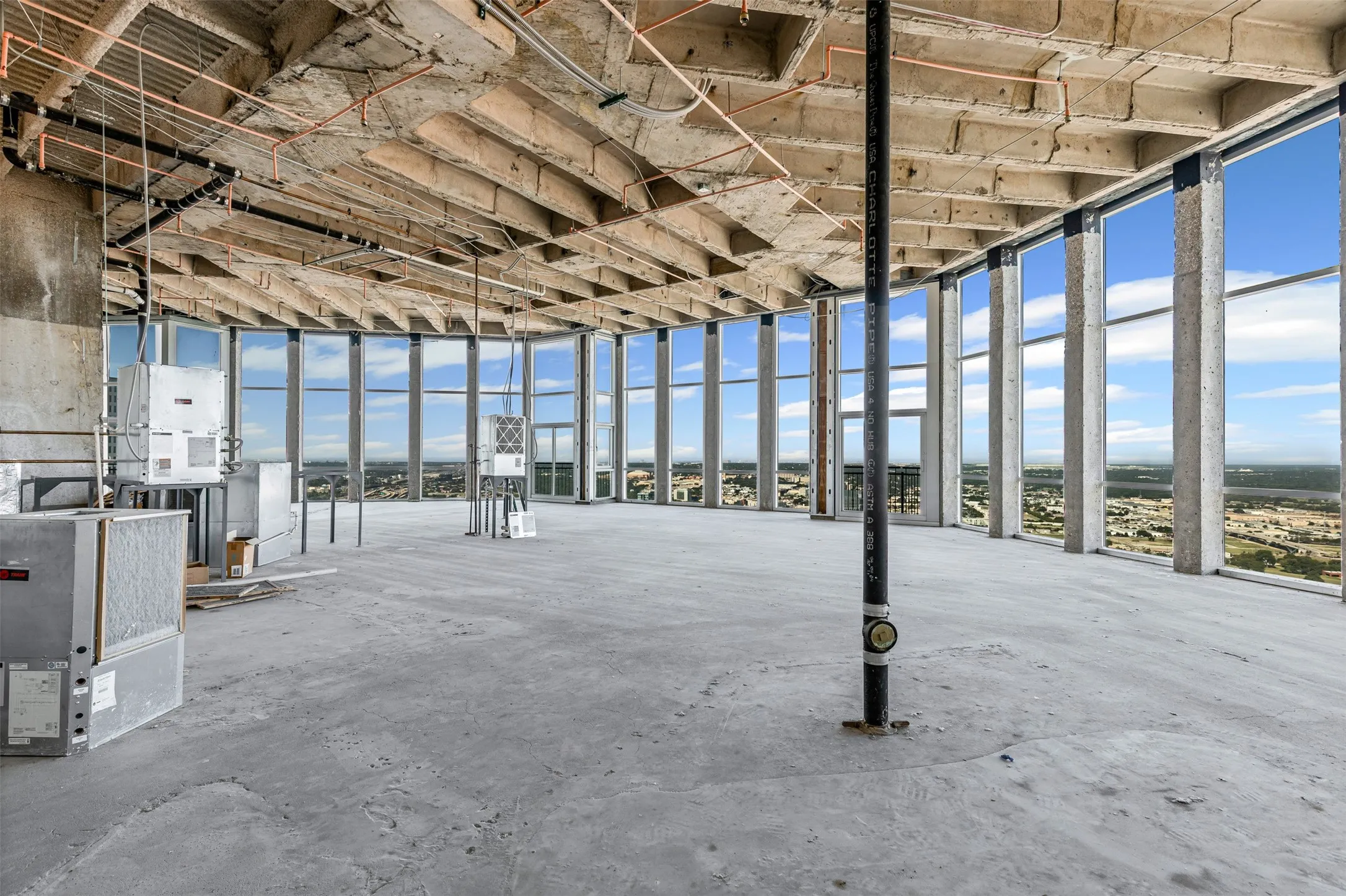 Condominium For Sale in Tarrant County , 500 Throckmorton Street 3506, Fort Worth, Texas 76102, 0, 0, 4 Garage spaces, 3,666 Sqft, built in 2005, Price $950,000, mls#21318851, Real Estate Agent in Fort Worth, Homes For Sale in Tarrant county, Homes For Sale in Fort Worth, Realtor in Fort Worth Texas, Real Estate Brokerage Independent Realty Texas, Luminita Cordes Realtor