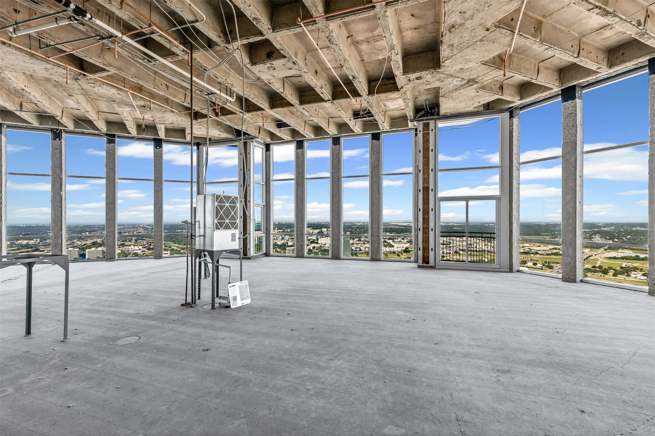 Condominium For Sale in Tarrant County , 500 Throckmorton Street 3506, Fort Worth, Texas 76102, 0, 0, 4 Garage spaces, 3,666 Sqft, built in 2005, Price $950,000, mls#21318851, Real Estate Agent in Fort Worth, Homes For Sale in Tarrant county, Homes For Sale in Fort Worth, Realtor in Fort Worth Texas, Real Estate Brokerage Independent Realty Texas, Luminita Cordes Realtor