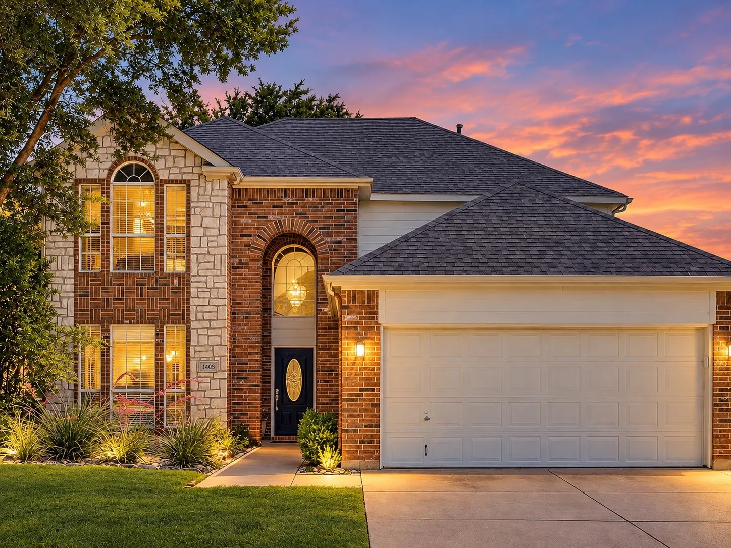 Single Family Residence For Sale in Tarrant County , 4408 Chris Drive, Fort Worth, Texas 76244, 4 Bedroom, 3 Bathroom, 2 Garage spaces, 2,508 Sqft, built in 2001, mls#21317633, Real Estate Agent in Fort Worth, Homes For Sale in Tarrant county, Homes For Sale in Fort Worth, Realtor in Fort Worth Texas, Real Estate Brokerage Independent Realty Texas, Luminita Cordes Realtor