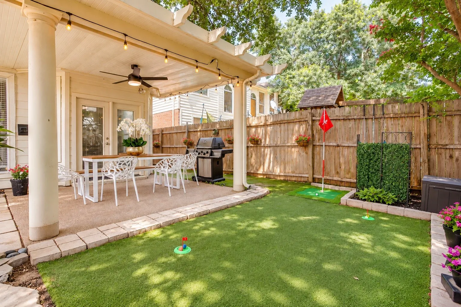 Single Family Residence For Sale in Tarrant County , 4408 Chris Drive, Fort Worth, Texas 76244, 4 Bedroom, 3 Bathroom, 2 Garage spaces, 2,508 Sqft, built in 2001, mls#21317633, Real Estate Agent in Fort Worth, Homes For Sale in Tarrant county, Homes For Sale in Fort Worth, Realtor in Fort Worth Texas, Real Estate Brokerage Independent Realty Texas, Luminita Cordes Realtor