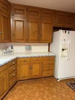 Single Family Residence For Sale in Navarro County , 1906 E Beverly Drive, Corsicana, Texas 75110, 2 Bedroom, 1 Bathroom, 2 Garage spaces, 1,500 Sqft, built in 1960, mls#21318876, Real Estate Agent in Corsicana, Homes For Sale in Navarro county, Homes For Sale in Corsicana, Realtor in Corsicana Texas, Real Estate Brokerage Independent Realty Texas, Luminita Cordes Realtor