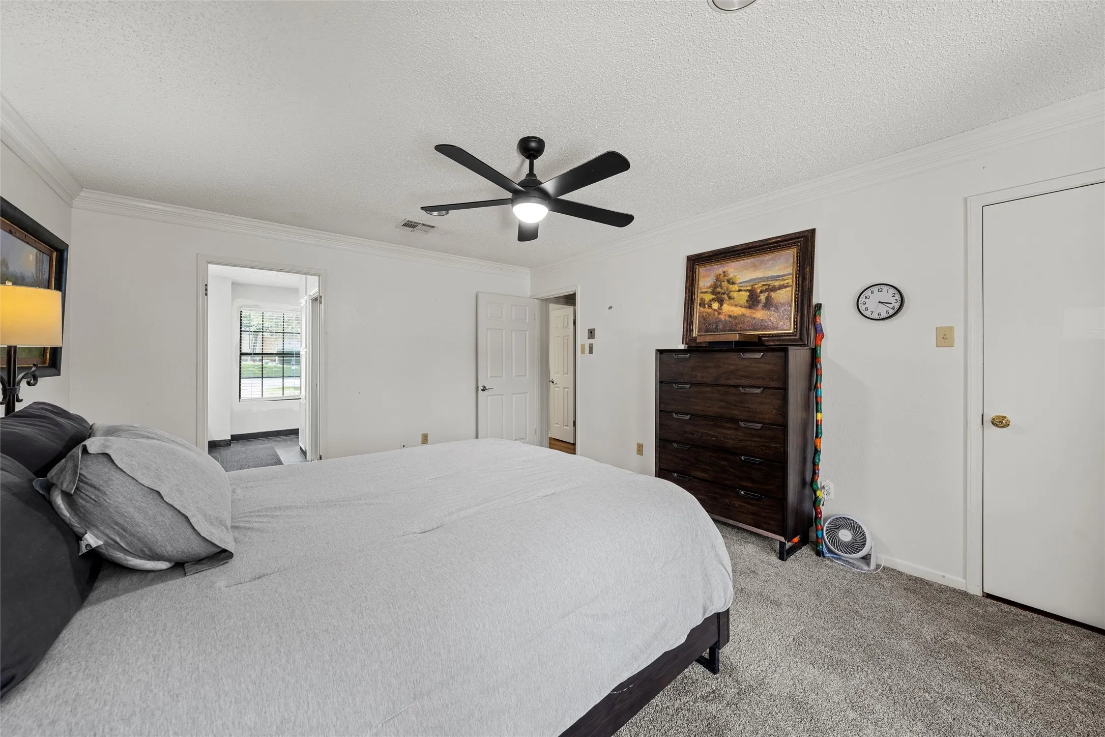 Single Family Residence For Sale in Mc Lennan County , 49 Sugar Creek, Woodway, Texas 76712, 4 Bedroom, 3 Bathroom, 2 Garage spaces, 2,499 Sqft, built in 1978, mls#21318895, Real Estate Agent in Woodway, Homes For Sale in Mc Lennan county, Homes For Sale in Woodway, Realtor in Woodway Texas, Real Estate Brokerage Independent Realty Texas, Luminita Cordes Realtor