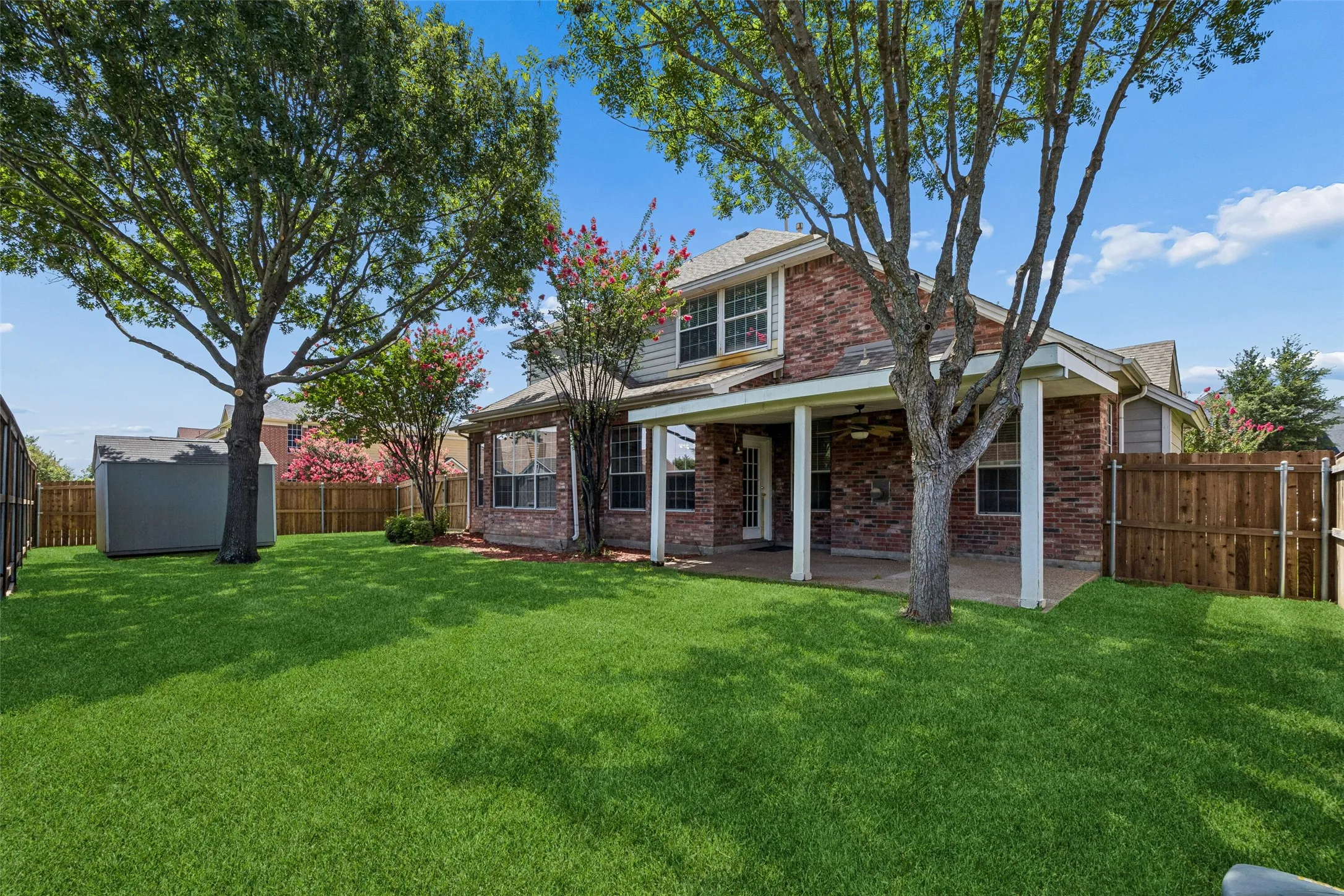 Single Family Residence For Sale in Tarrant County , 4315 Palmer Drive, Mansfield, Texas 76063, 4 Bedroom, 4 Bathroom, 3 Garage spaces, 3,633 Sqft, built in 2003, mls#21318196, Real Estate Agent in Mansfield, Homes For Sale in Tarrant county, Homes For Sale in Mansfield, Realtor in Mansfield Texas, Real Estate Brokerage Independent Realty Texas, Luminita Cordes Realtor