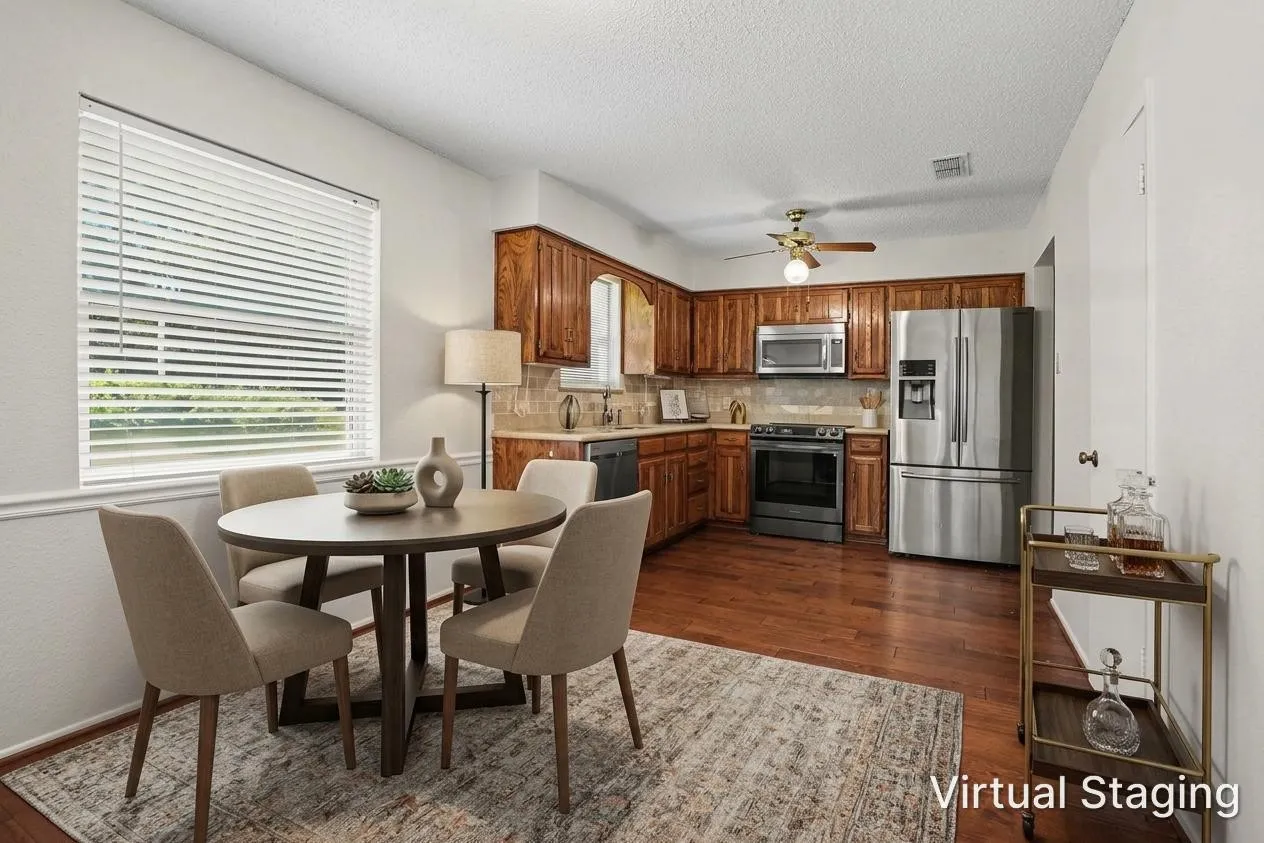 Single Family Residence For Sale in Tarrant County , 2721 Lucas Drive, Arlington, Texas 76015, 3 Bedroom, 2 Bathroom, 2 Garage spaces, 1,439 Sqft, built in 1980, mls#21318596, Real Estate Agent in Arlington, Homes For Sale in Tarrant county, Homes For Sale in Arlington, Realtor in Arlington Texas, Real Estate Brokerage Independent Realty Texas, Luminita Cordes Realtor
