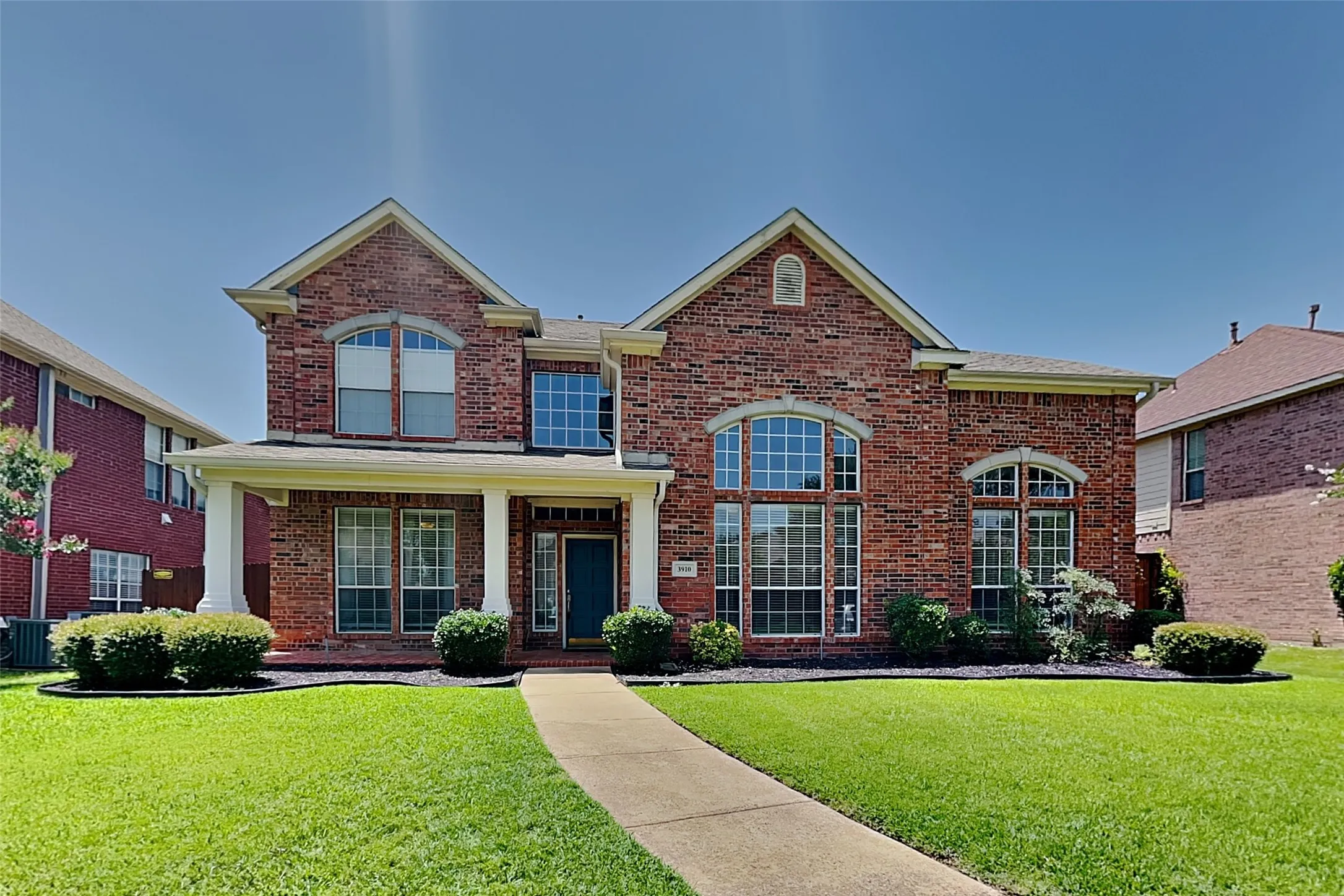 Single Family Residence For Rent in Collin County , 3910 Compton Drive, Richardson, Texas 75082, 4 Bedroom, 3 Bathroom, 2 Garage spaces, 3,060 Sqft, built in 1999, mls#21318894, Real Estate Agent in Richardson, Homes For Rent in Collin county, Homes For Rent in Richardson, Realtor in Richardson Texas, Real Estate Brokerage Independent Realty Texas, Luminita Cordes Realtor