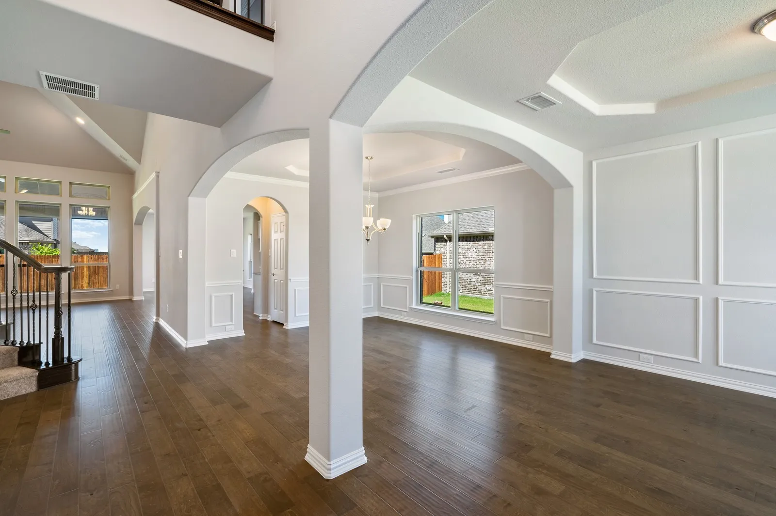 Single Family Residence For Sale in Collin County , 2455 Lusitano Lane, Celina, Texas 75009, 6 Bedroom, 4 Bathroom, 3 Garage spaces, 4,021 Sqft, built in 2018, mls#21317033, Real Estate Agent in Celina, Homes For Sale in Collin county, Homes For Sale in Celina, Realtor in Celina Texas, Real Estate Brokerage Independent Realty Texas, Luminita Cordes Realtor