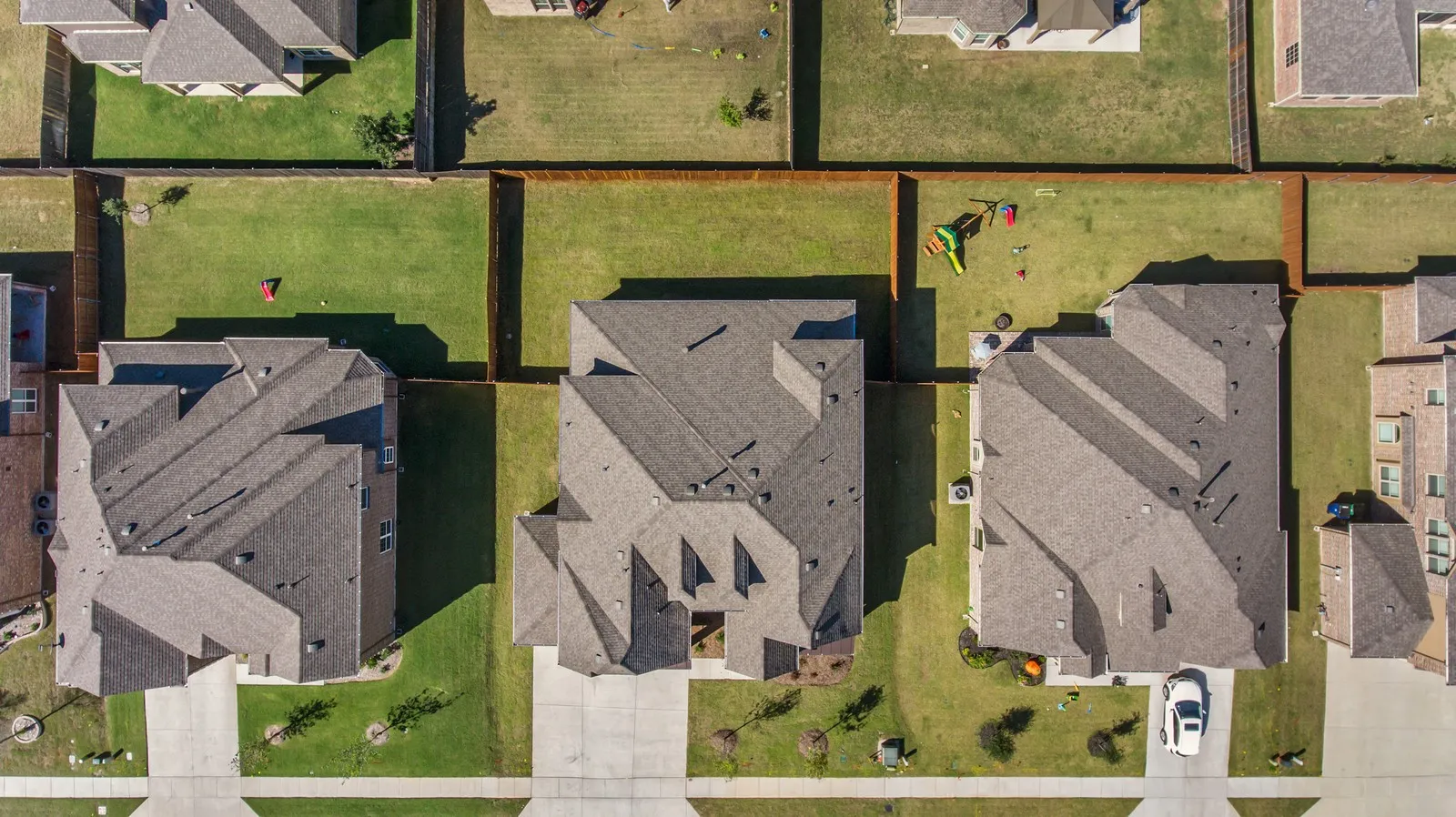 Single Family Residence For Sale in Collin County , 2455 Lusitano Lane, Celina, Texas 75009, 6 Bedroom, 4 Bathroom, 3 Garage spaces, 4,021 Sqft, built in 2018, mls#21317033, Real Estate Agent in Celina, Homes For Sale in Collin county, Homes For Sale in Celina, Realtor in Celina Texas, Real Estate Brokerage Independent Realty Texas, Luminita Cordes Realtor