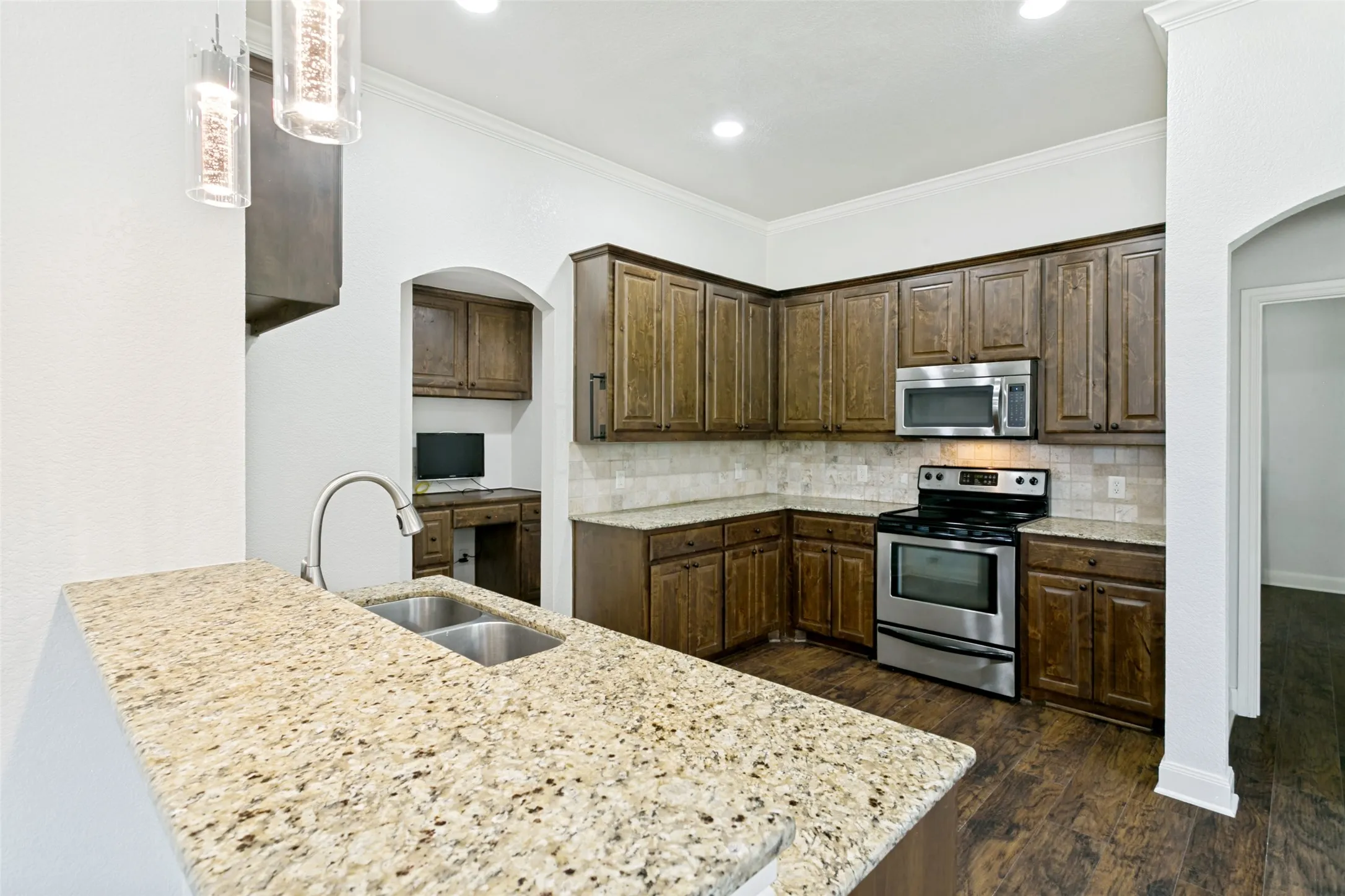 Single Family Residence For Sale in Denton County , 2513 Chebi Lane, Denton, Texas 76209, 4 Bedroom, 2 Bathroom, 1 Garage spaces, 1,621 Sqft, built in 2009, mls#21318840, Real Estate Agent in Denton, Homes For Sale in Denton county, Homes For Sale in Denton, Realtor in Denton Texas, Real Estate Brokerage Independent Realty Texas, Luminita Cordes Realtor