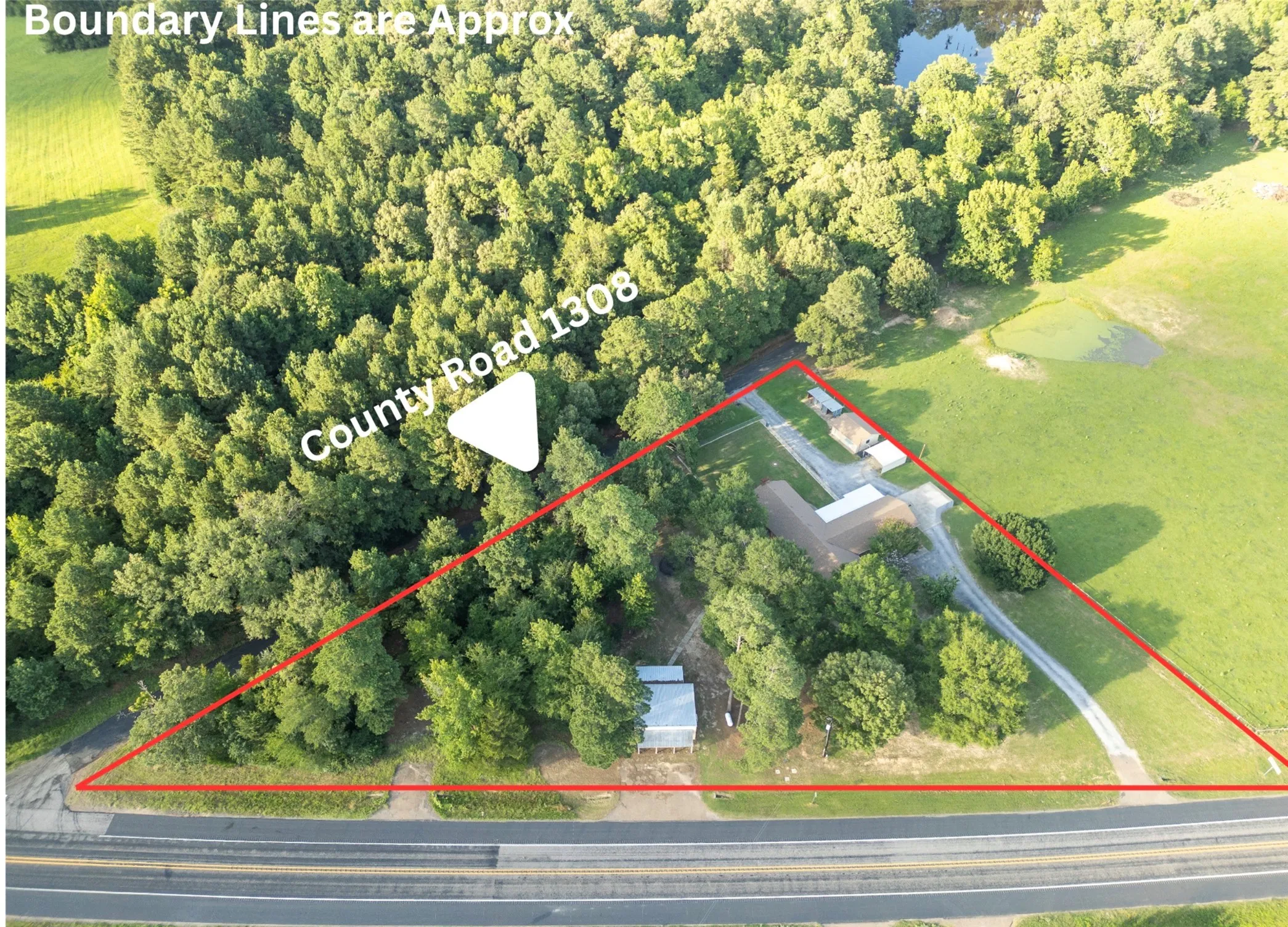 Single Family Residence For Sale in Wood County , 1104 W State Highway 154, Quitman, Texas 75783, 3 Bedroom, 3 Bathroom, 2 Garage spaces, 3,169 Sqft, built in 1985, mls#21318054, Real Estate Agent in Quitman, Homes For Sale in Wood county, Homes For Sale in Quitman, Realtor in Quitman Texas, Real Estate Brokerage Independent Realty Texas, Luminita Cordes Realtor