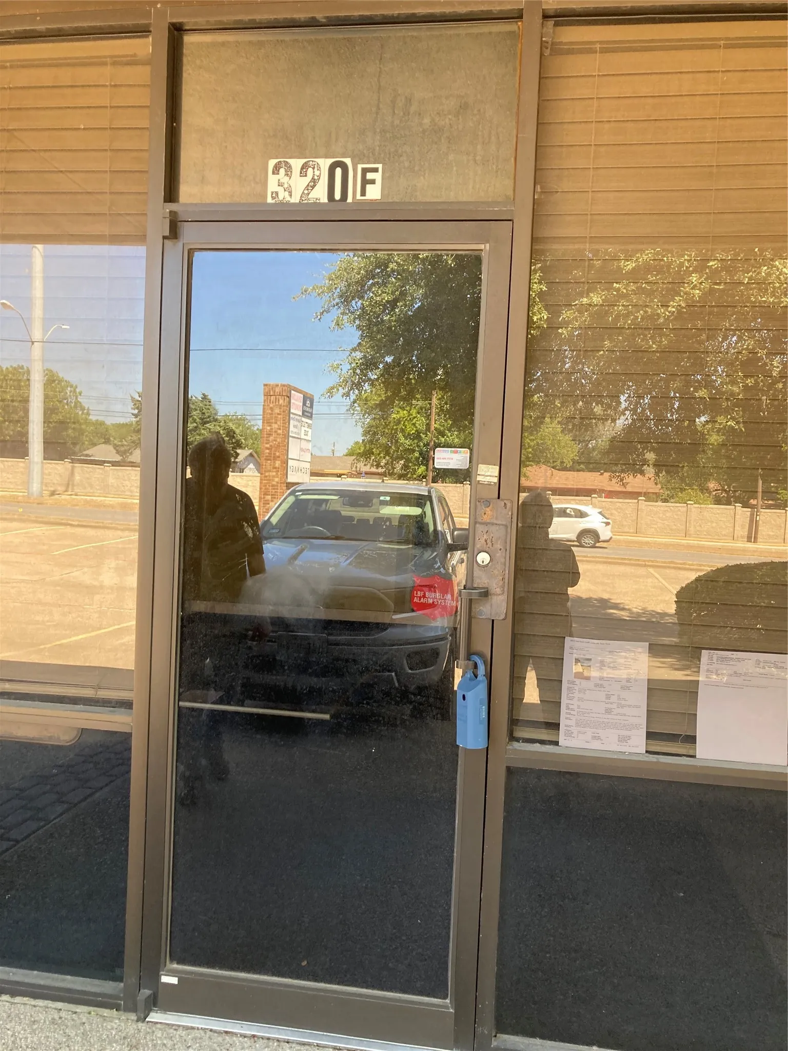 Office For Rent in Dallas County , 320 S Clark Road A, Cedar Hill, Texas 75104, 0, 0, Garage spaces, 0 Sqft, built in 1984, Price $1,500, mls#21318921, Real Estate Agent in Cedar Hill, Homes For Rent in Dallas county, Homes For Rent in Cedar Hill, Realtor in Cedar Hill Texas, Real Estate Brokerage Independent Realty Texas, Luminita Cordes Realtor