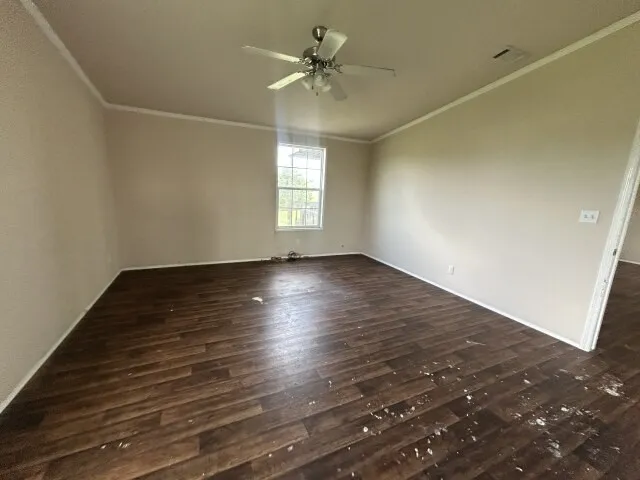 Mobile Home For Sale in Victoria County , 268 W Oaks, Victoria, Texas 77905, 4 Bedroom, 2 Bathroom, Garage spaces, 2,019 Sqft, built in 2012, mls#21318923, Real Estate Agent in Victoria, Homes For Sale in Victoria county, Homes For Sale in Victoria, Realtor in Victoria Texas, Real Estate Brokerage Independent Realty Texas, Luminita Cordes Realtor