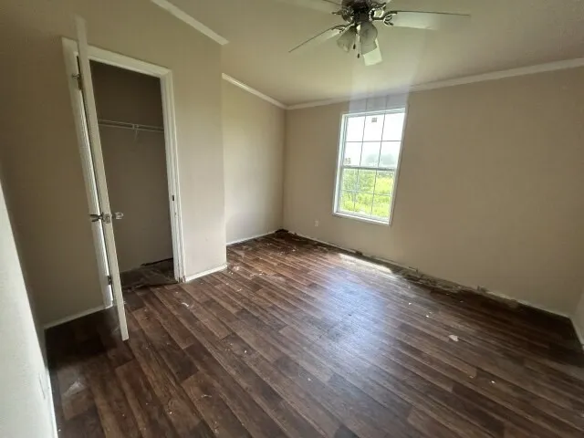 Mobile Home For Sale in Victoria County , 268 W Oaks, Victoria, Texas 77905, 4 Bedroom, 2 Bathroom, Garage spaces, 2,019 Sqft, built in 2012, mls#21318923, Real Estate Agent in Victoria, Homes For Sale in Victoria county, Homes For Sale in Victoria, Realtor in Victoria Texas, Real Estate Brokerage Independent Realty Texas, Luminita Cordes Realtor