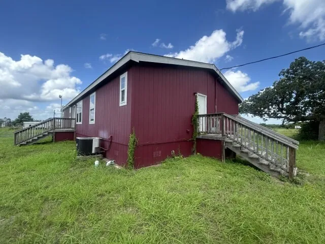 Mobile Home For Sale in Victoria County , 268 W Oaks, Victoria, Texas 77905, 4 Bedroom, 2 Bathroom, Garage spaces, 2,019 Sqft, built in 2012, mls#21318923, Real Estate Agent in Victoria, Homes For Sale in Victoria county, Homes For Sale in Victoria, Realtor in Victoria Texas, Real Estate Brokerage Independent Realty Texas, Luminita Cordes Realtor