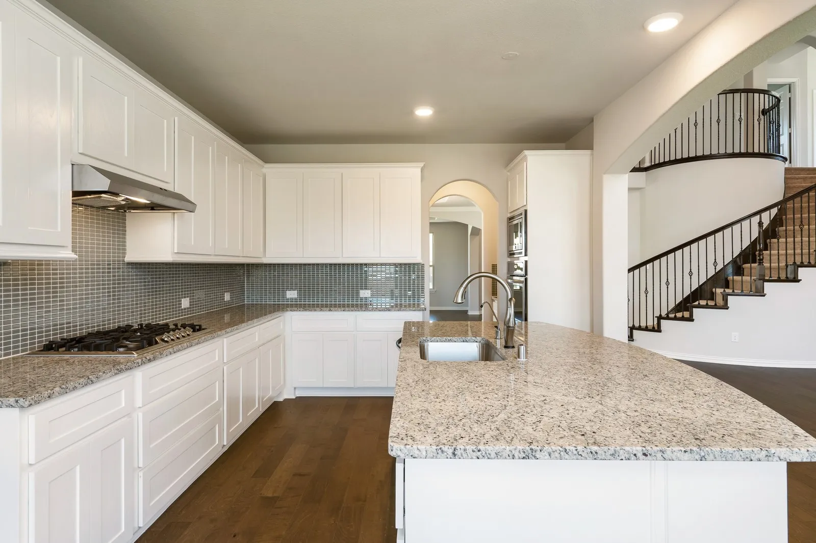 Single Family Residence For Rent in Collin County , 2455 Lusitano Lane, Celina, Texas 75009, 6 Bedroom, 4 Bathroom, 3 Garage spaces, 4,021 Sqft, built in 2018, mls#21317036, Real Estate Agent in Celina, Homes For Rent in Collin county, Homes For Rent in Celina, Realtor in Celina Texas, Real Estate Brokerage Independent Realty Texas, Luminita Cordes Realtor