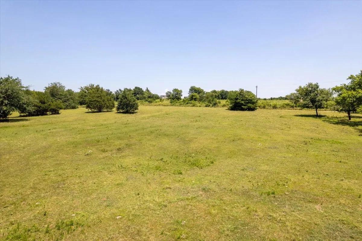 Unimproved Land For Sale in Grayson County , TBD Shadow Trail, Sherman, Texas 75092, 0, 0, Garage spaces, 0 Sqft, built in 0, mls#21318820, Real Estate Agent in Sherman, Homes For Sale in Grayson county, Homes For Sale in Sherman, Realtor in Sherman Texas, Real Estate Brokerage Independent Realty Texas, Luminita Cordes Realtor