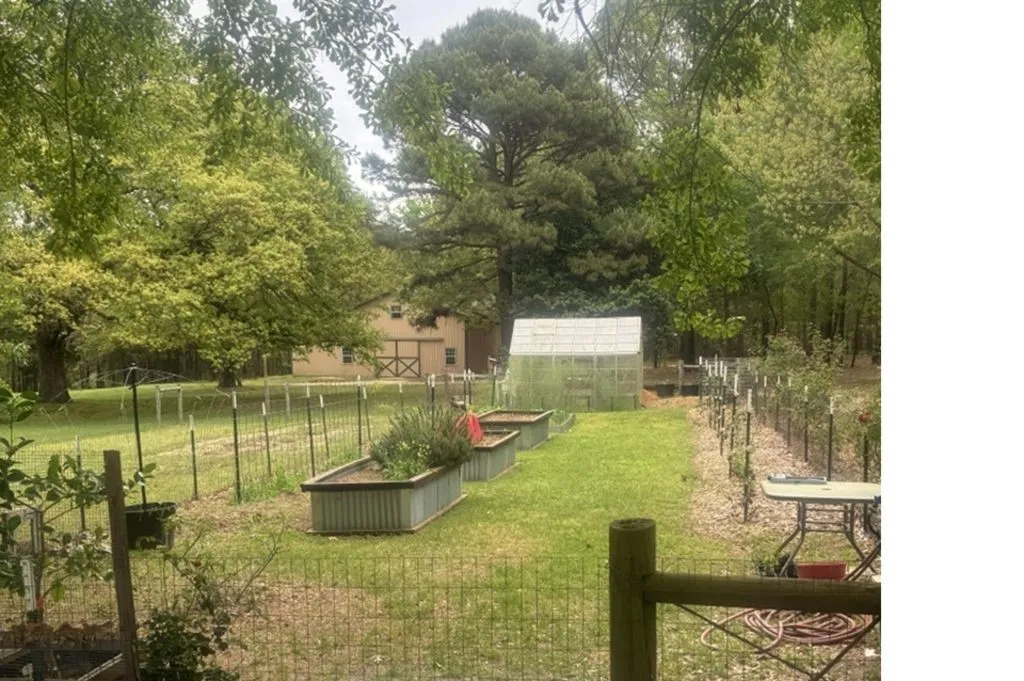 Farm For Sale in Wood County , 1773 CR 2540, Mineola, Texas 75773, 3 Bedroom, 2 Bathroom, 2 Garage spaces, 5,000 Sqft, built in 2007, Price $1,550,000, mls#21318940, Real Estate Agent in Mineola, Homes For Sale in Wood county, Homes For Sale in Mineola, Realtor in Mineola Texas, Real Estate Brokerage Independent Realty Texas, Luminita Cordes Realtor