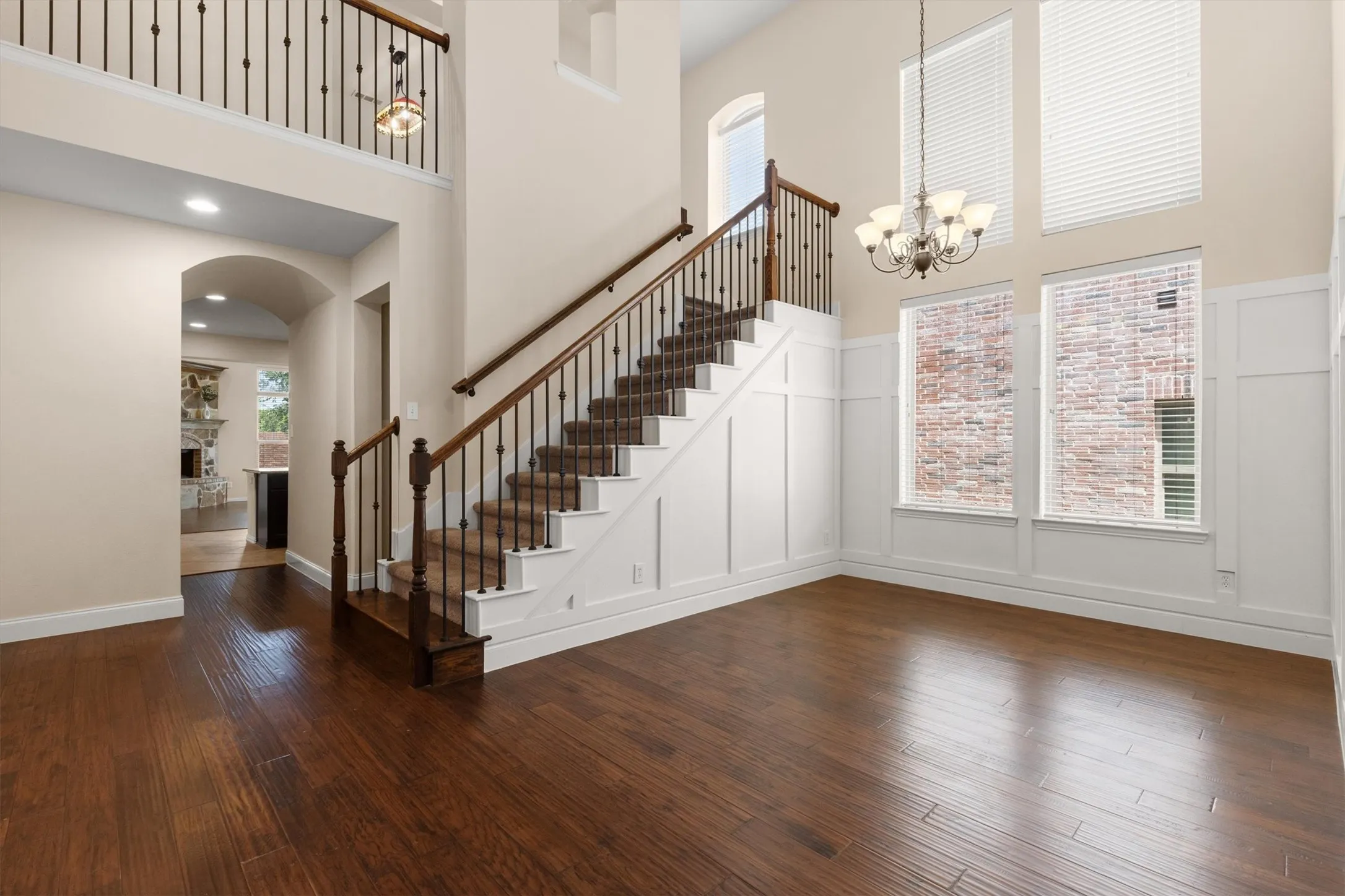 Single Family Residence For Sale in Collin County , 5128 Grove Cove Drive, Mc Kinney, Texas 75071, 5 Bedroom, 4 Bathroom, 2 Garage spaces, 3,365 Sqft, built in 2013, mls#21316651, Real Estate Agent in Mc Kinney, Homes For Sale in Collin county, Homes For Sale in Mc Kinney, Realtor in Mc Kinney Texas, Real Estate Brokerage Independent Realty Texas, Luminita Cordes Realtor