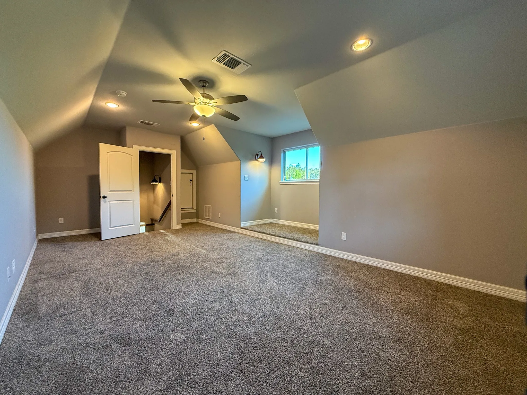 Single Family Residence For Sale in Cherokee County , 494 CR 4403, Jacksonville, Texas 75766, 4 Bedrooms, 3 Bathrooms, 2 Garage spaces, 2,787 Sqft, built in 2018, Price $675,000, mls#21318966, Real Estate Agent in Jacksonville, Homes For Sale in Cherokee county, Homes For Sale in Jacksonville, Realtor in Jacksonville Texas, Real Estate Brokerage Independent Realty Texas, Luminita Cordes Realtor