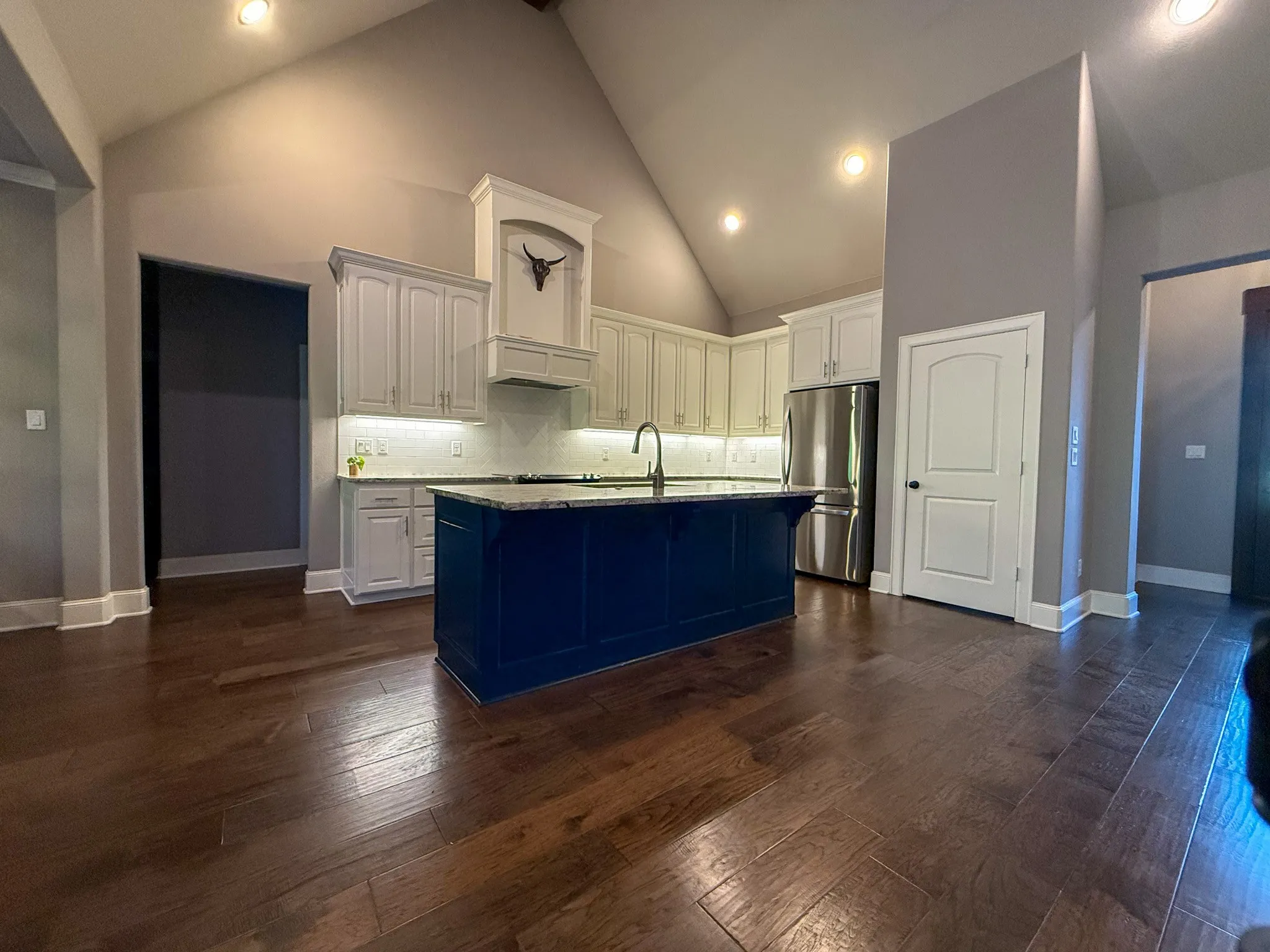 Single Family Residence For Sale in Cherokee County , 494 CR 4403, Jacksonville, Texas 75766, 4 Bedrooms, 3 Bathrooms, 2 Garage spaces, 2,787 Sqft, built in 2018, Price $675,000, mls#21318966, Real Estate Agent in Jacksonville, Homes For Sale in Cherokee county, Homes For Sale in Jacksonville, Realtor in Jacksonville Texas, Real Estate Brokerage Independent Realty Texas, Luminita Cordes Realtor