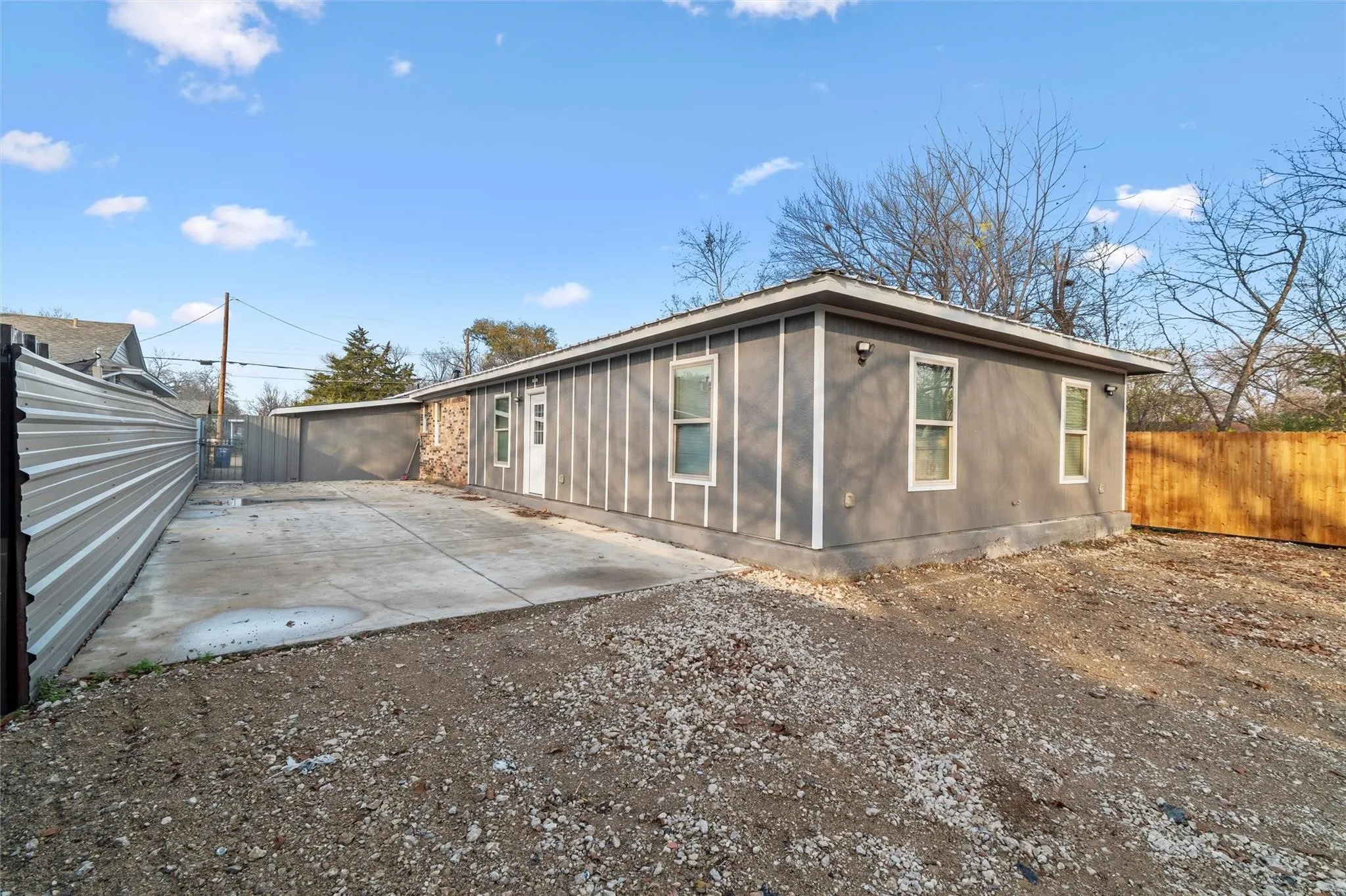 Unit B Rear Entry