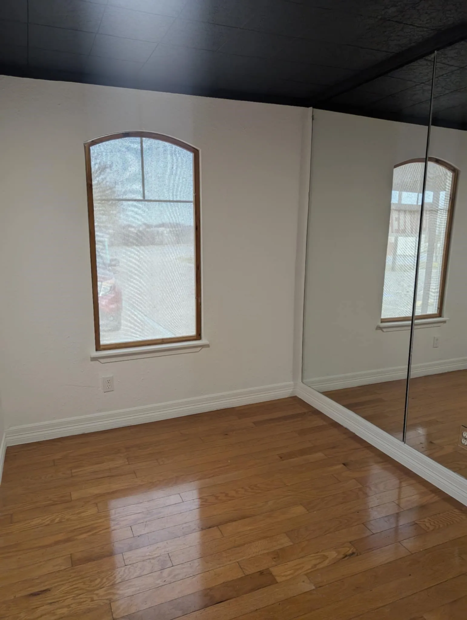 Suite B enclosed area to the left of the front door