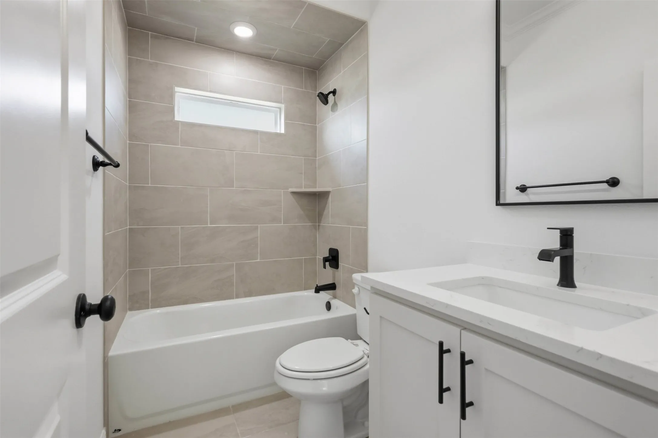 Single Family Residence For Sale in Parker County , 2004 Forest Bridge Drive, Azle, Texas 76020, 5 Bedroom, 3 Bathroom, 3 Garage spaces, 2,615 Sqft, built in 2026, mls#21304780, Real Estate Agent in Azle, Homes For Sale in Parker county, Homes For Sale in Azle, Realtor in Azle Texas, Real Estate Brokerage Independent Realty Texas, Luminita Cordes Realtor