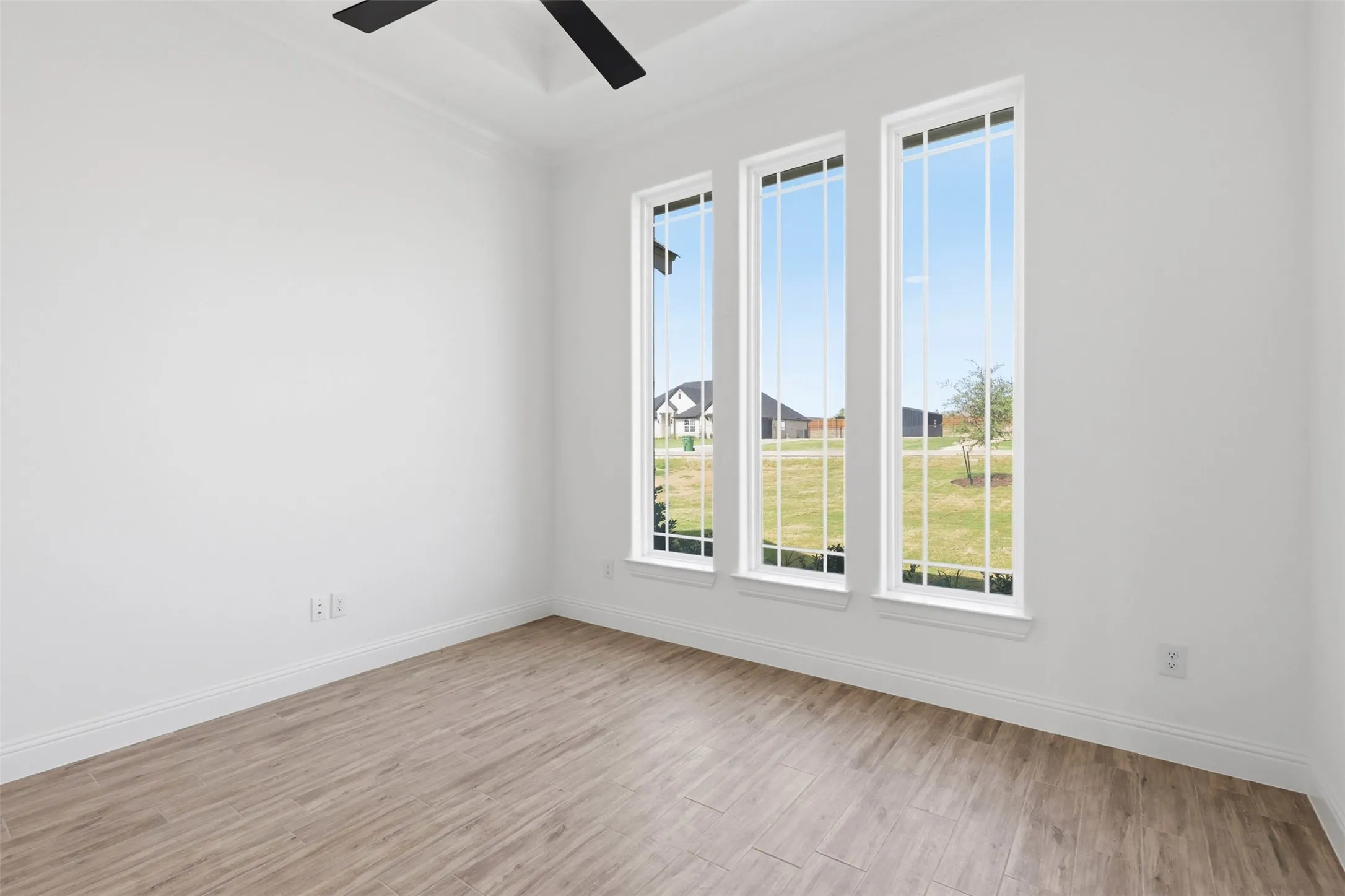 Single Family Residence For Sale in Parker County , 2004 Forest Bridge Drive, Azle, Texas 76020, 5 Bedroom, 3 Bathroom, 3 Garage spaces, 2,615 Sqft, built in 2026, mls#21304780, Real Estate Agent in Azle, Homes For Sale in Parker county, Homes For Sale in Azle, Realtor in Azle Texas, Real Estate Brokerage Independent Realty Texas, Luminita Cordes Realtor