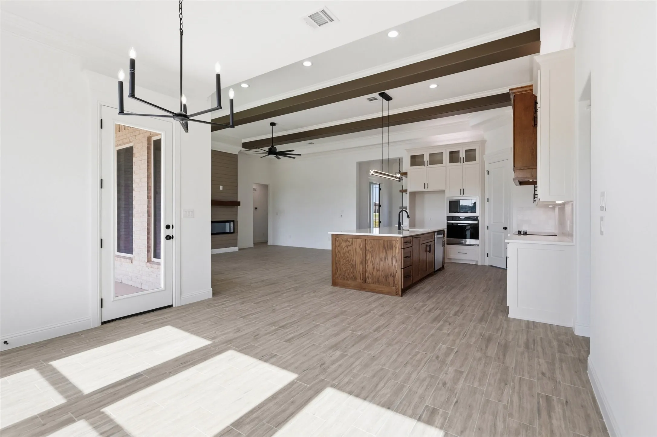 Single Family Residence For Sale in Parker County , 2004 Forest Bridge Drive, Azle, Texas 76020, 5 Bedroom, 3 Bathroom, 3 Garage spaces, 2,615 Sqft, built in 2026, mls#21304780, Real Estate Agent in Azle, Homes For Sale in Parker county, Homes For Sale in Azle, Realtor in Azle Texas, Real Estate Brokerage Independent Realty Texas, Luminita Cordes Realtor