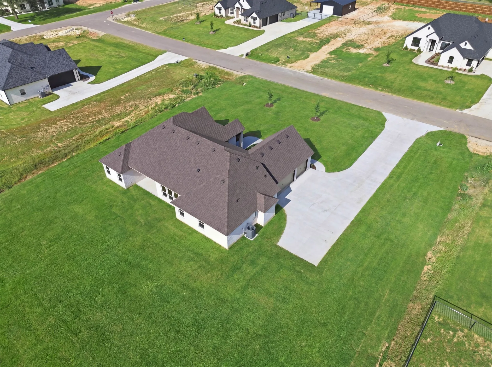 Single Family Residence For Sale in Parker County , 2004 Forest Bridge Drive, Azle, Texas 76020, 5 Bedroom, 3 Bathroom, 3 Garage spaces, 2,615 Sqft, built in 2026, mls#21304780, Real Estate Agent in Azle, Homes For Sale in Parker county, Homes For Sale in Azle, Realtor in Azle Texas, Real Estate Brokerage Independent Realty Texas, Luminita Cordes Realtor