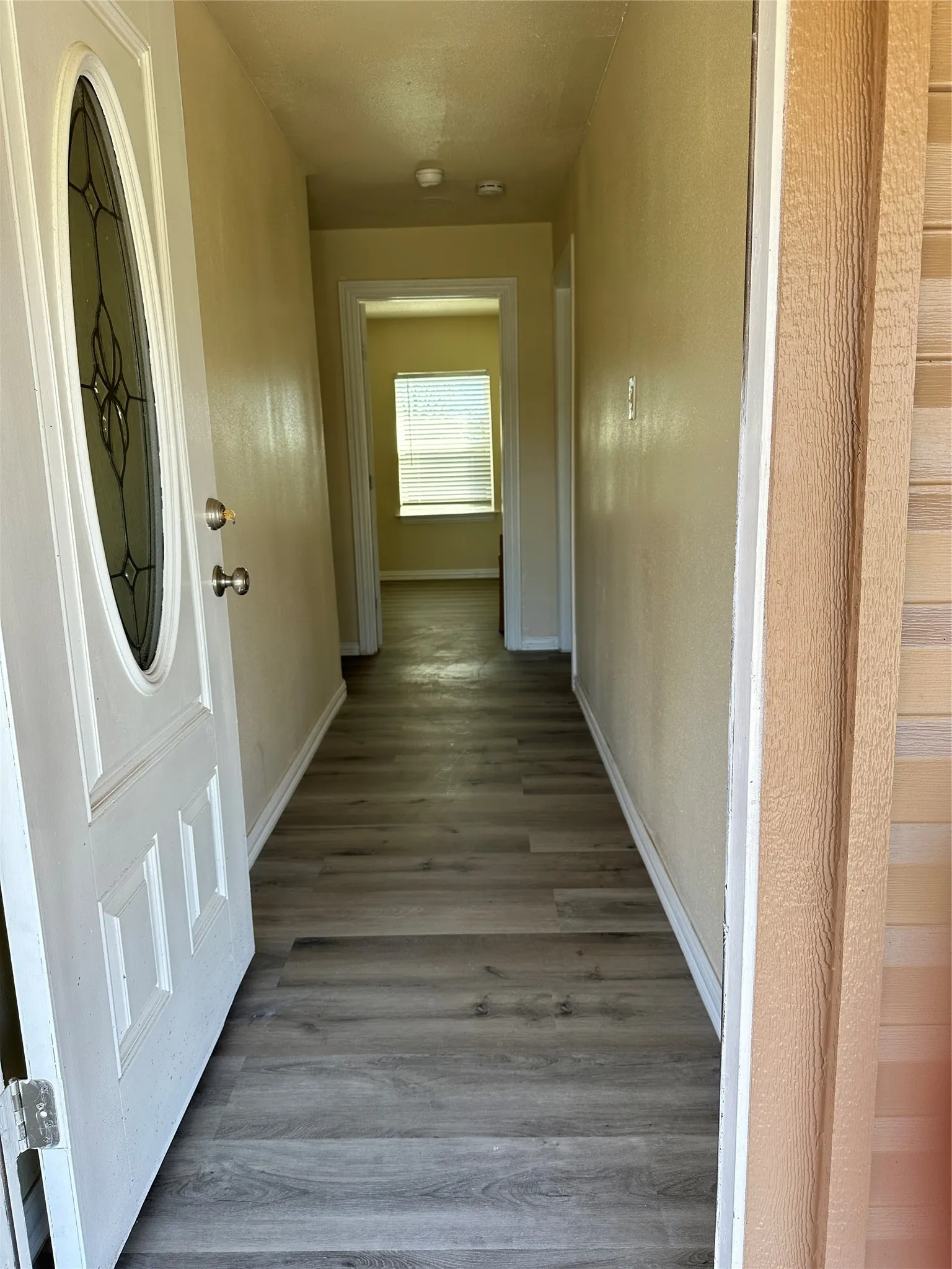 Single Family Residence For Rent in Dallas County , 4706 Sachse Road, Sachse, Texas 75048, 5 Bedroom, 2 Bathroom, Garage spaces, 2,032 Sqft, built in 1960, mls#21315175, Real Estate Agent in Sachse, Homes For Rent in Dallas county, Homes For Rent in Sachse, Realtor in Sachse Texas, Real Estate Brokerage Independent Realty Texas, Luminita Cordes Realtor
