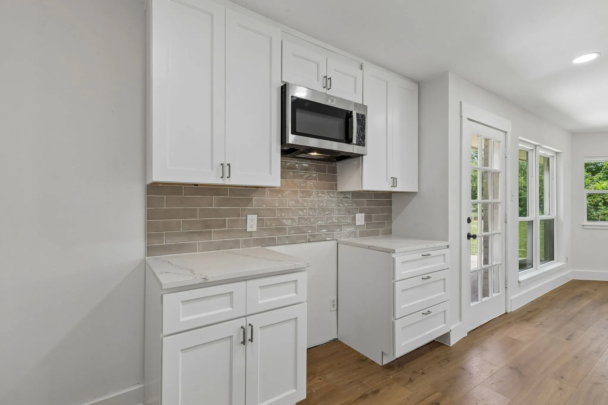 Single Family Residence For Sale in Denton County , 3128 Darby Lane, Denton, Texas 76207, 4 Bedroom, 3 Bathroom, 2 Garage spaces, 2,332 Sqft, built in 1984, mls#21318954, Real Estate Agent in Denton, Homes For Sale in Denton county, Homes For Sale in Denton, Realtor in Denton Texas, Real Estate Brokerage Independent Realty Texas, Luminita Cordes Realtor