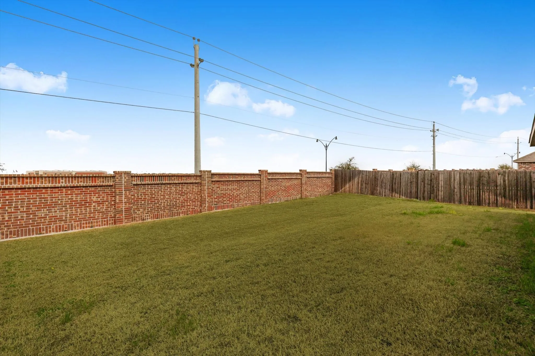 Single Family Residence For Sale in Collin County , 1010 Western Way, Princeton, Texas 75407, 4 Bedroom, 3 Bathroom, 2 Garage spaces, 2,193 Sqft, built in 2021, mls#21319024, Real Estate Agent in Princeton, Homes For Sale in Collin county, Homes For Sale in Princeton, Realtor in Princeton Texas, Real Estate Brokerage Independent Realty Texas, Luminita Cordes Realtor