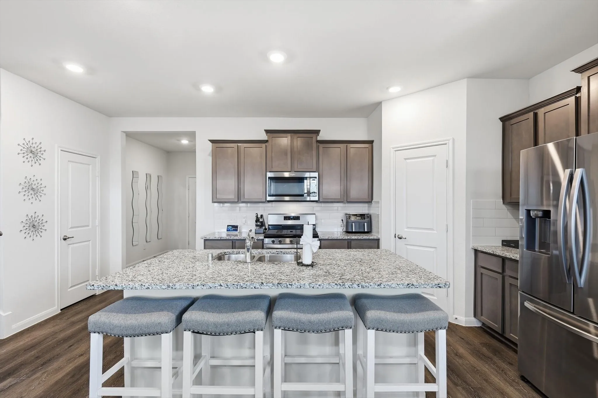 Single Family Residence For Sale in Collin County , 1010 Western Way, Princeton, Texas 75407, 4 Bedroom, 3 Bathroom, 2 Garage spaces, 2,193 Sqft, built in 2021, mls#21319024, Real Estate Agent in Princeton, Homes For Sale in Collin county, Homes For Sale in Princeton, Realtor in Princeton Texas, Real Estate Brokerage Independent Realty Texas, Luminita Cordes Realtor