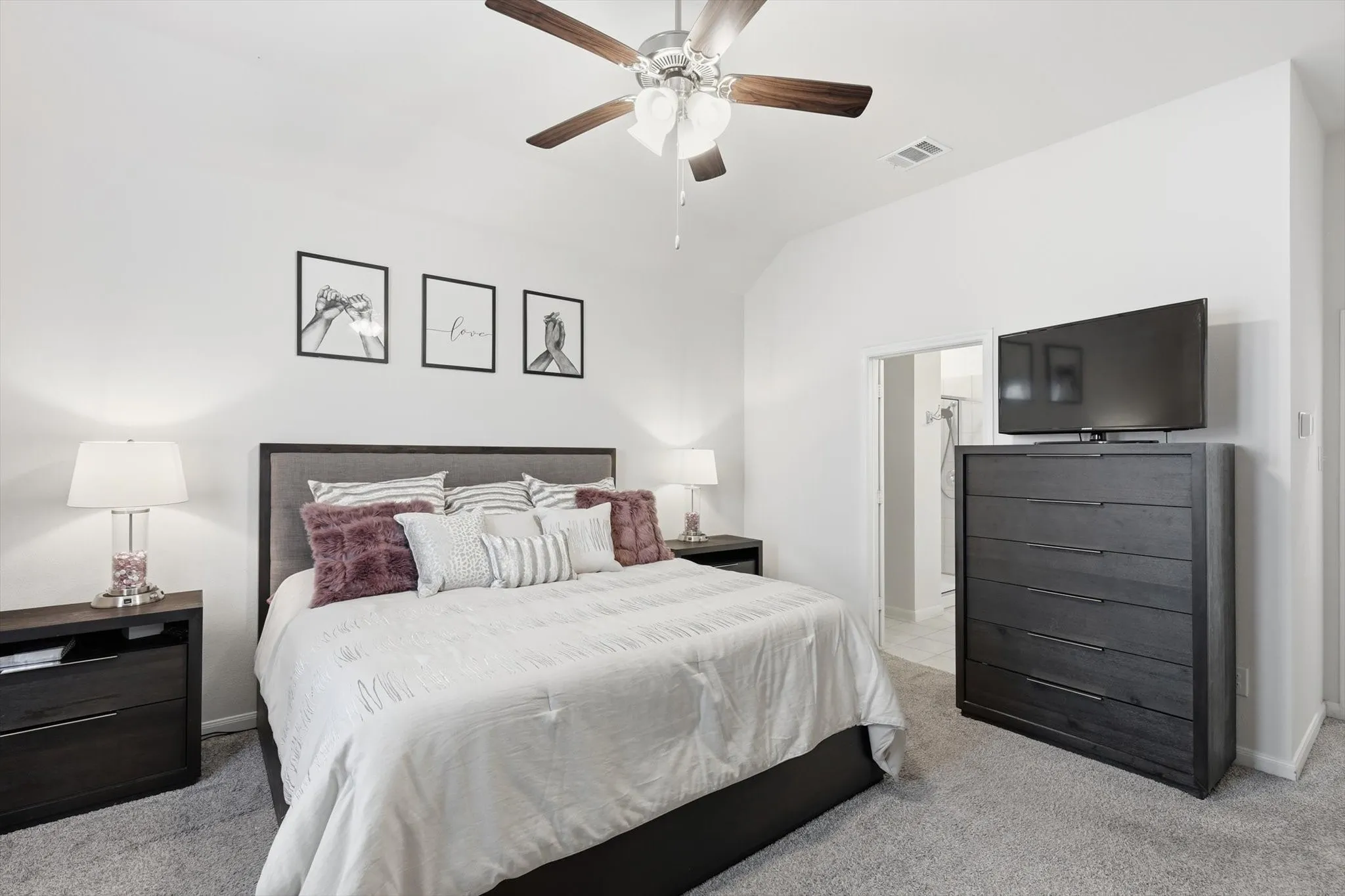 Single Family Residence For Sale in Collin County , 1010 Western Way, Princeton, Texas 75407, 4 Bedroom, 3 Bathroom, 2 Garage spaces, 2,193 Sqft, built in 2021, mls#21319024, Real Estate Agent in Princeton, Homes For Sale in Collin county, Homes For Sale in Princeton, Realtor in Princeton Texas, Real Estate Brokerage Independent Realty Texas, Luminita Cordes Realtor