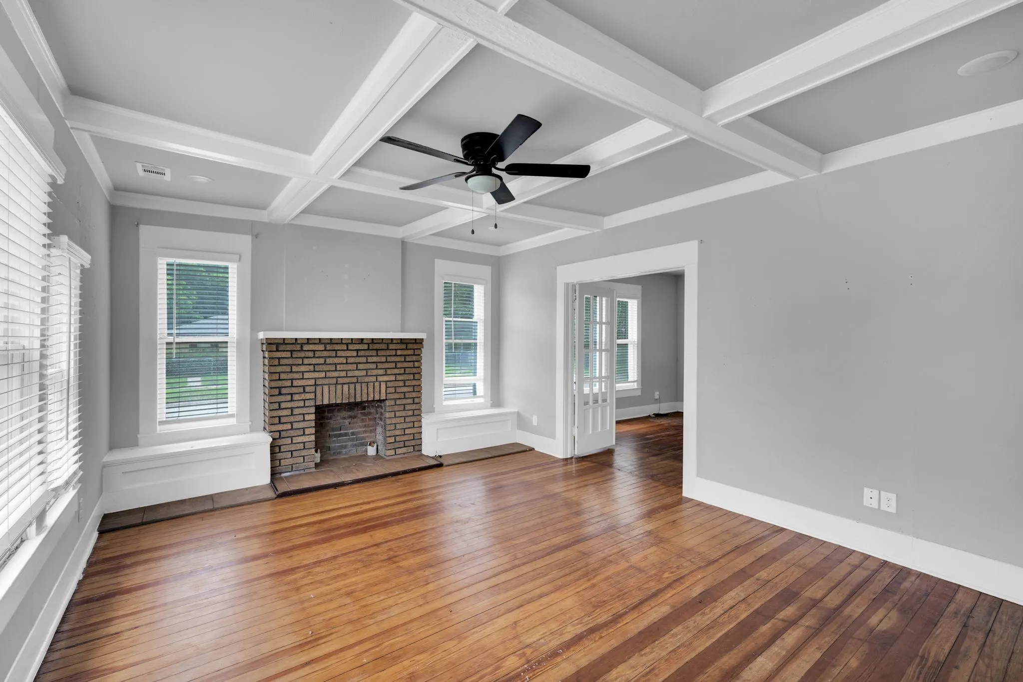 Duplex For Sale in Ellis County , 208 W Denton Street, Ennis, Texas 75119, 3 Bedrooms, 2 Bathrooms, Garage spaces, 0 Sqft, built in 1948, Price $250,000, mls#21319033, Real Estate Agent in Ennis, Homes For Sale in Ellis county, Homes For Sale in Ennis, Realtor in Ennis Texas, Real Estate Brokerage Independent Realty Texas, Luminita Cordes Realtor