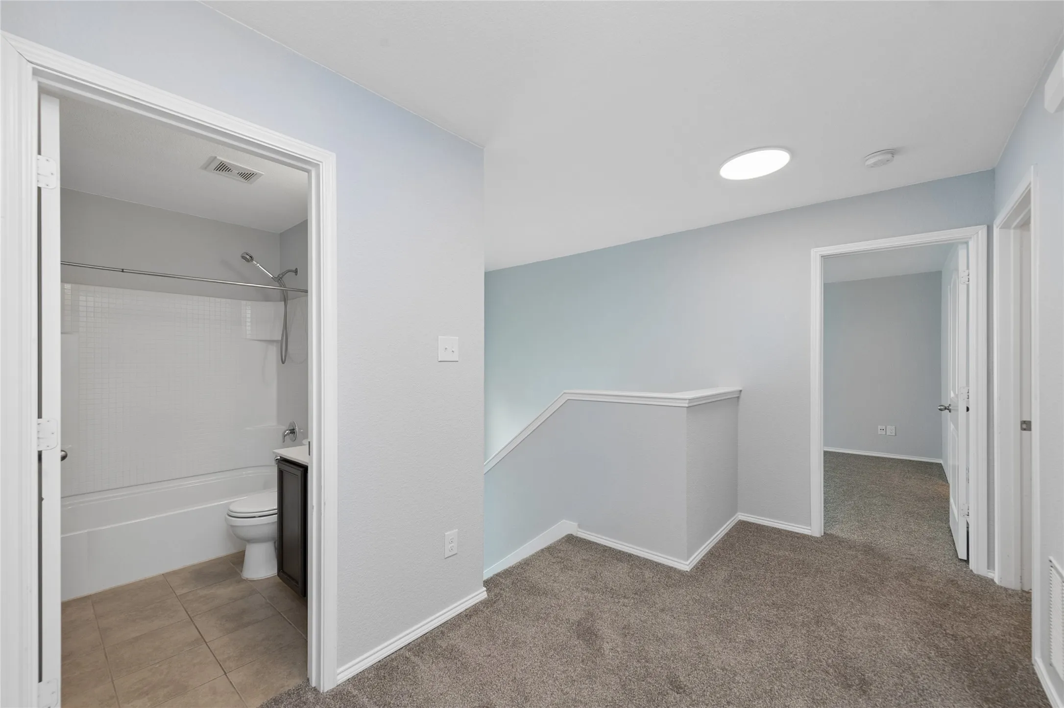 Single Family Residence For Sale in Denton County , 1009 Providence Boulevard, Providence Village, Texas 76227, 4 Bedroom, 3 Bathroom, 2 Garage spaces, 2,065 Sqft, built in 2014, mls#21319051, Real Estate Agent in Providence Village, Homes For Sale in Denton county, Homes For Sale in Providence Village, Realtor in Providence Village Texas, Real Estate Brokerage Independent Realty Texas, Luminita Cordes Realtor
