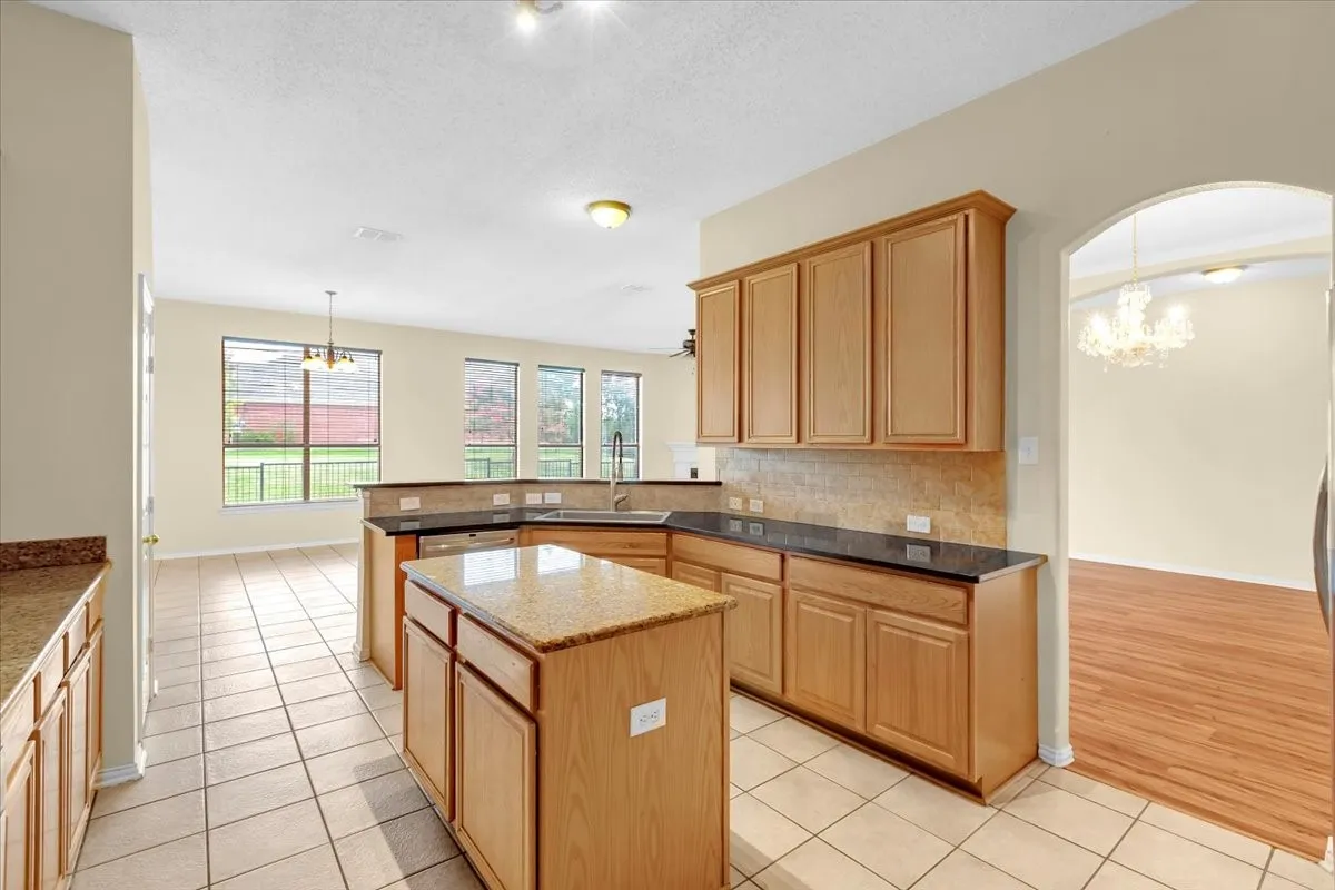 Single Family Residence For Rent in Denton County , 203 Lairds, Coppell, Texas 75019, 4 Bedroom, 3 Bathroom, 2 Garage spaces, 3,072 Sqft, built in 2000, mls#21318879, Real Estate Agent in Coppell, Homes For Rent in Denton county, Homes For Rent in Coppell, Realtor in Coppell Texas, Real Estate Brokerage Independent Realty Texas, Luminita Cordes Realtor