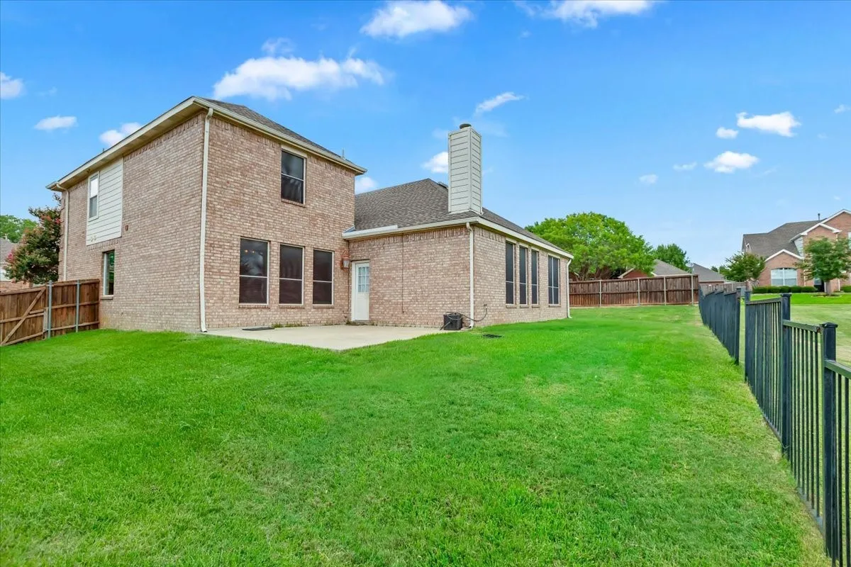 Single Family Residence For Rent in Denton County , 203 Lairds, Coppell, Texas 75019, 4 Bedroom, 3 Bathroom, 2 Garage spaces, 3,072 Sqft, built in 2000, mls#21318879, Real Estate Agent in Coppell, Homes For Rent in Denton county, Homes For Rent in Coppell, Realtor in Coppell Texas, Real Estate Brokerage Independent Realty Texas, Luminita Cordes Realtor