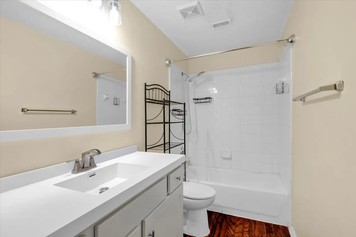 Upstairs bathroom