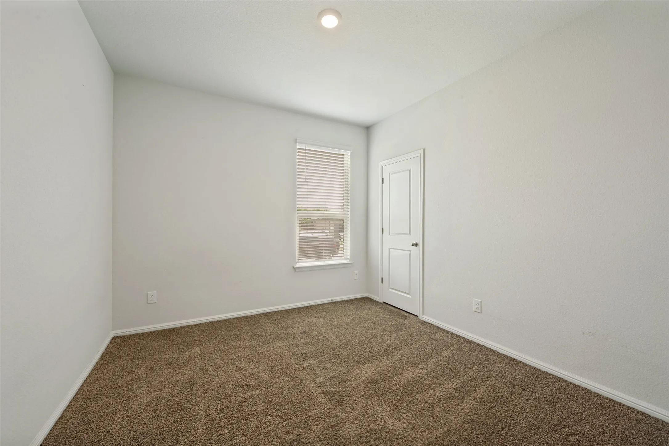 Single Family Residence For Sale in Tarrant County , 5201 Blue Night Drive, Fort Worth, Texas 76179, 4 Bedroom, 2 Bathroom, 2 Garage spaces, 1,833 Sqft, built in 2022, mls#21317803, Real Estate Agent in Fort Worth, Homes For Sale in Tarrant county, Homes For Sale in Fort Worth, Realtor in Fort Worth Texas, Real Estate Brokerage Independent Realty Texas, Luminita Cordes Realtor