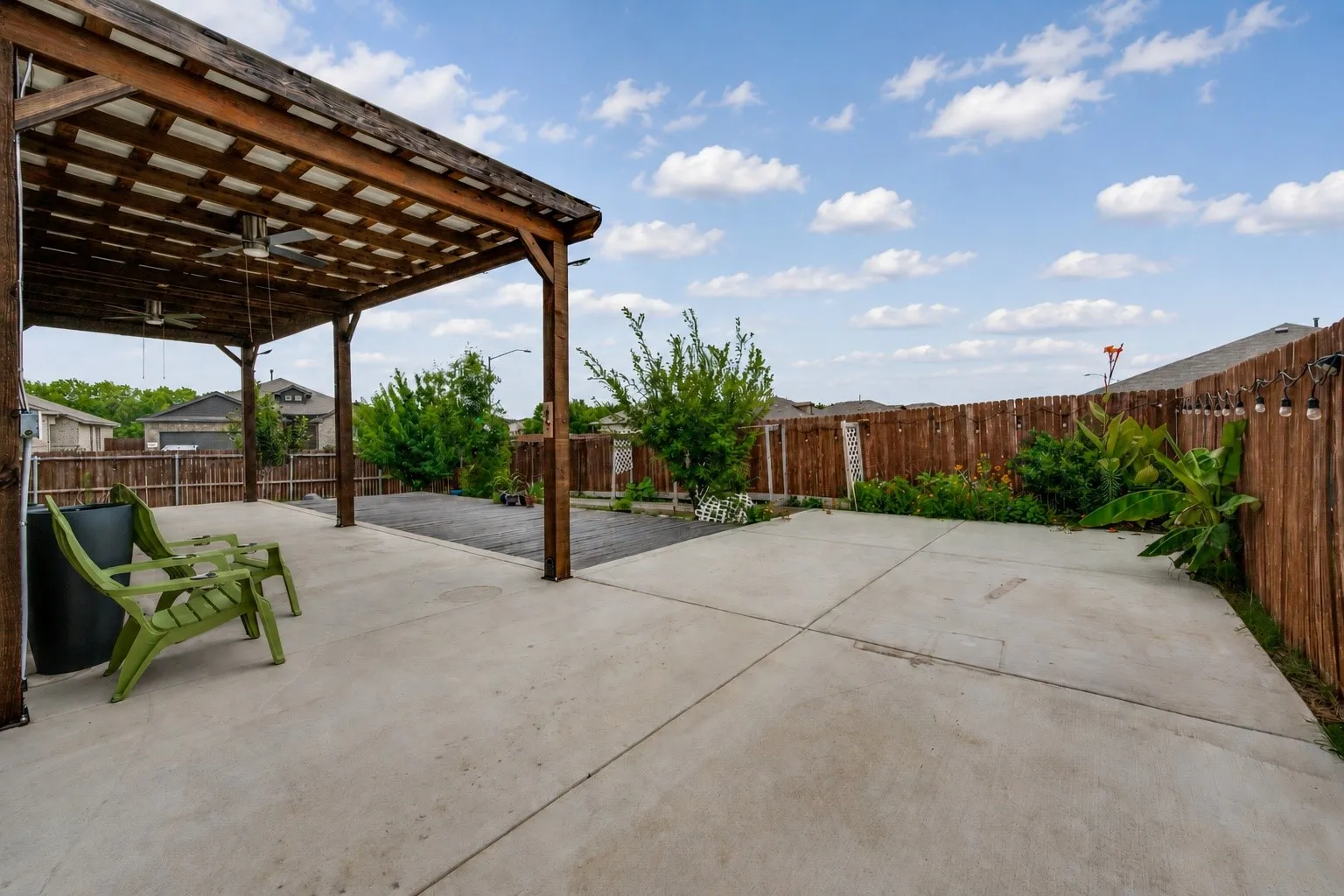 Single Family Residence For Sale in Tarrant County , 5201 Blue Night Drive, Fort Worth, Texas 76179, 4 Bedroom, 2 Bathroom, 2 Garage spaces, 1,833 Sqft, built in 2022, mls#21317803, Real Estate Agent in Fort Worth, Homes For Sale in Tarrant county, Homes For Sale in Fort Worth, Realtor in Fort Worth Texas, Real Estate Brokerage Independent Realty Texas, Luminita Cordes Realtor