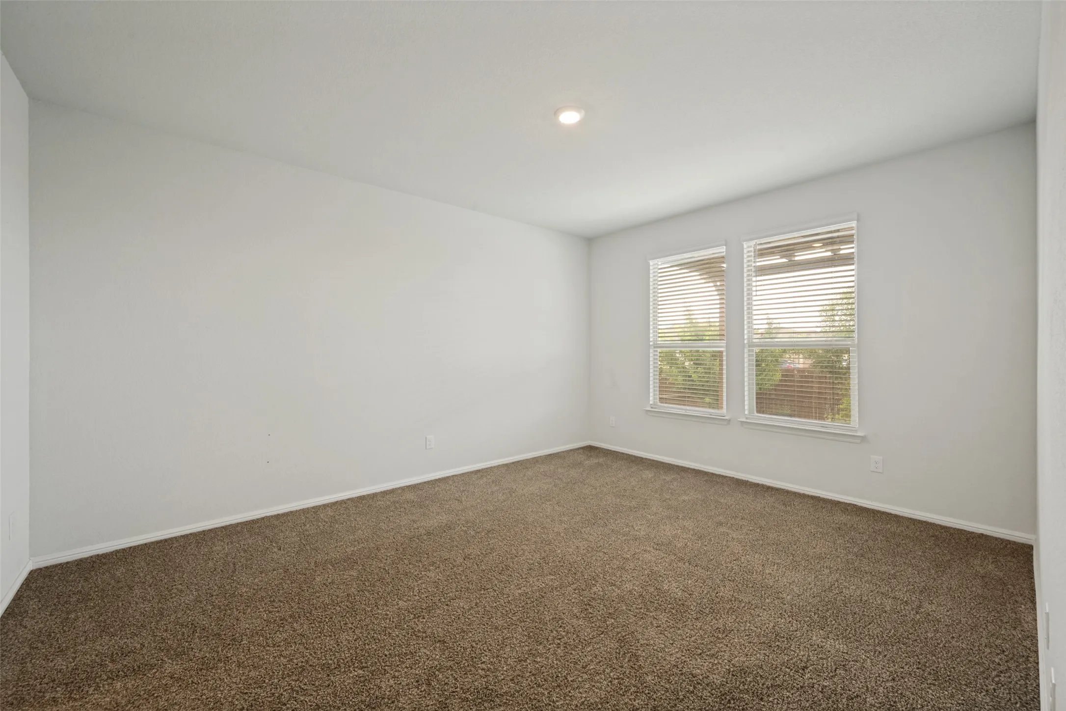 Single Family Residence For Sale in Tarrant County , 5201 Blue Night Drive, Fort Worth, Texas 76179, 4 Bedroom, 2 Bathroom, 2 Garage spaces, 1,833 Sqft, built in 2022, mls#21317803, Real Estate Agent in Fort Worth, Homes For Sale in Tarrant county, Homes For Sale in Fort Worth, Realtor in Fort Worth Texas, Real Estate Brokerage Independent Realty Texas, Luminita Cordes Realtor