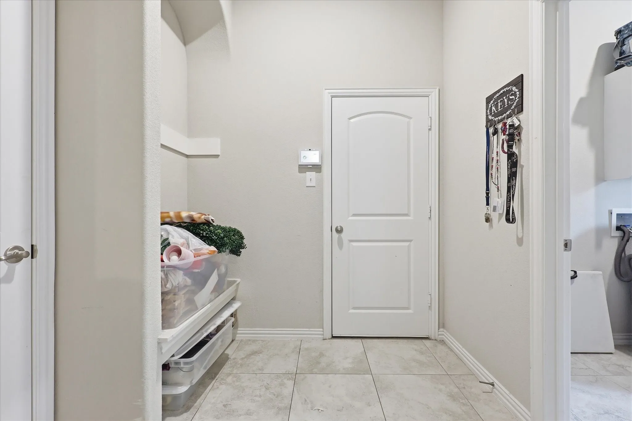 Single Family Residence For Sale in Tarrant County , 4428 Terraview Drive, Arlington, Texas 76001, 3 Bedroom, 3 Bathroom, 3 Garage spaces, 2,068 Sqft, built in 2020, mls#21315422, Real Estate Agent in Arlington, Homes For Sale in Tarrant county, Homes For Sale in Arlington, Realtor in Arlington Texas, Real Estate Brokerage Independent Realty Texas, Luminita Cordes Realtor
