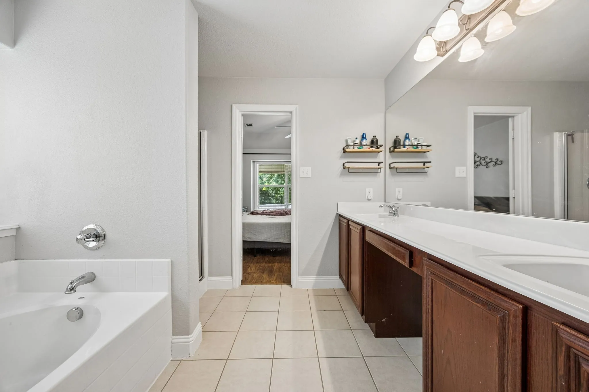 Single Family Residence For Sale in Collin County , 1608 Black Willow Trail, Anna, Texas 75409, 3 Bedrooms, 2 Bathrooms, 2 Garage spaces, 1,526 Sqft, built in 2011, Price $269,999, mls#21317287, Real Estate Agent in Anna, Homes For Sale in Collin county, Homes For Sale in Anna, Realtor in Anna Texas, Real Estate Brokerage Independent Realty Texas, Luminita Cordes Realtor