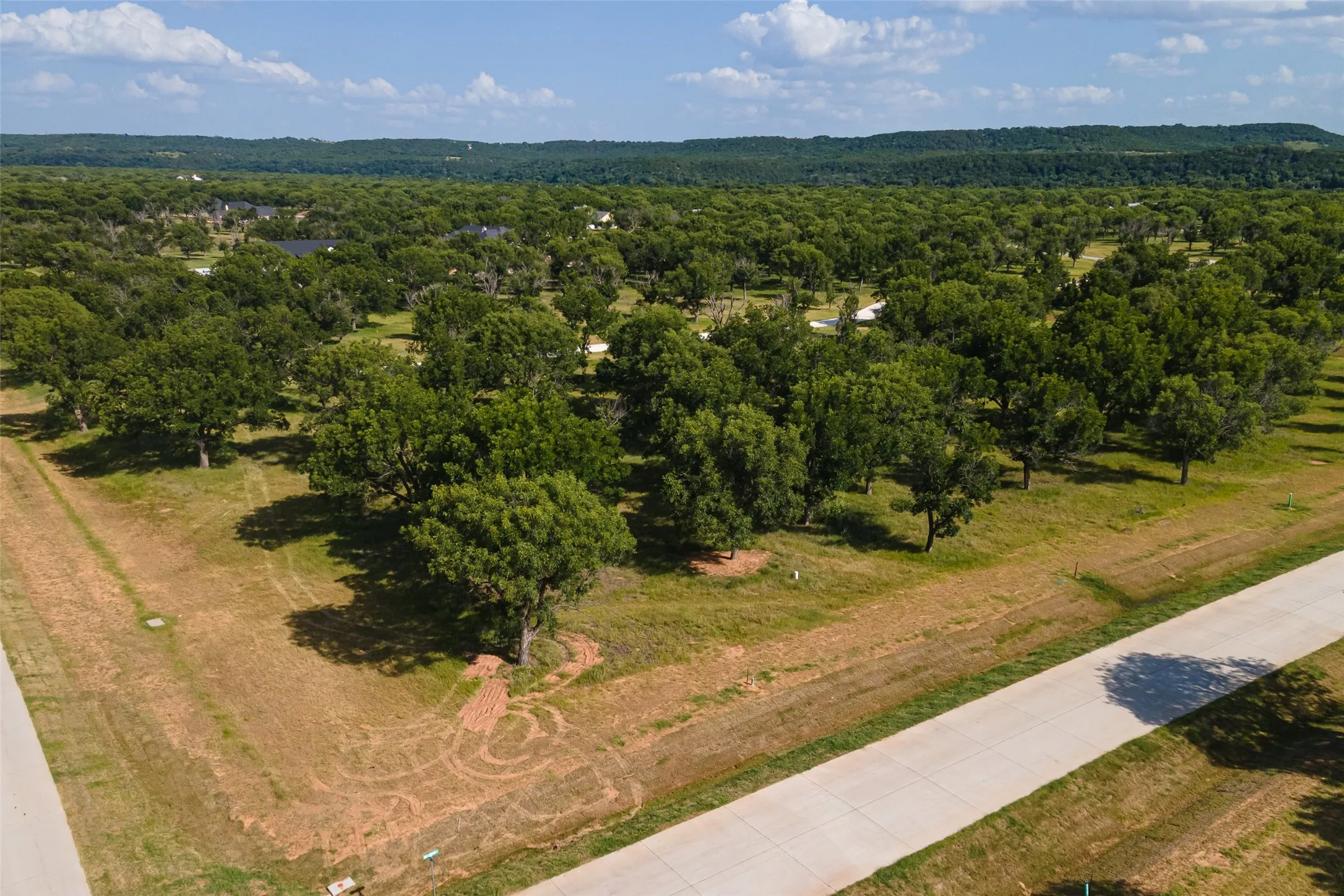 Unimproved Land For Sale in Hood County , 2200 E Landings S, Granbury, Texas 76049, 0, 0, Garage spaces, 0 Sqft, built in 0, Price $259,000, mls#21316560, Real Estate Agent in Granbury, Homes For Sale in Hood county, Homes For Sale in Granbury, Realtor in Granbury Texas, Real Estate Brokerage Independent Realty Texas, Luminita Cordes Realtor