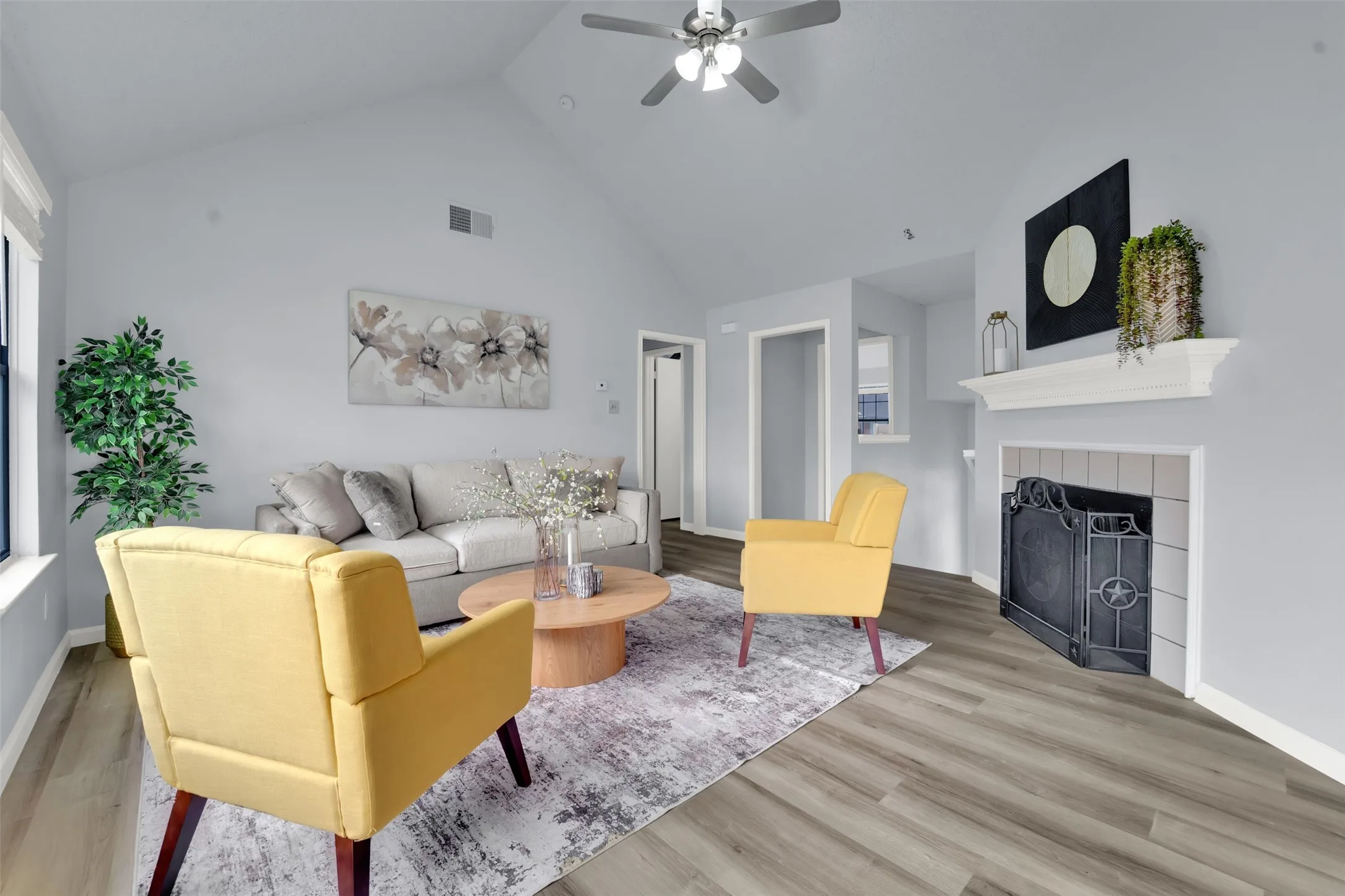 Single Family Residence For Sale in Collin County , 789 Eiffel Drive, Plano, Texas 75023, 4 Bedroom, 3 Bathroom, 2 Garage spaces, 2,016 Sqft, built in 1990, mls#21319089, Real Estate Agent in Plano, Homes For Sale in Collin county, Homes For Sale in Plano, Realtor in Plano Texas, Real Estate Brokerage Independent Realty Texas, Luminita Cordes Realtor