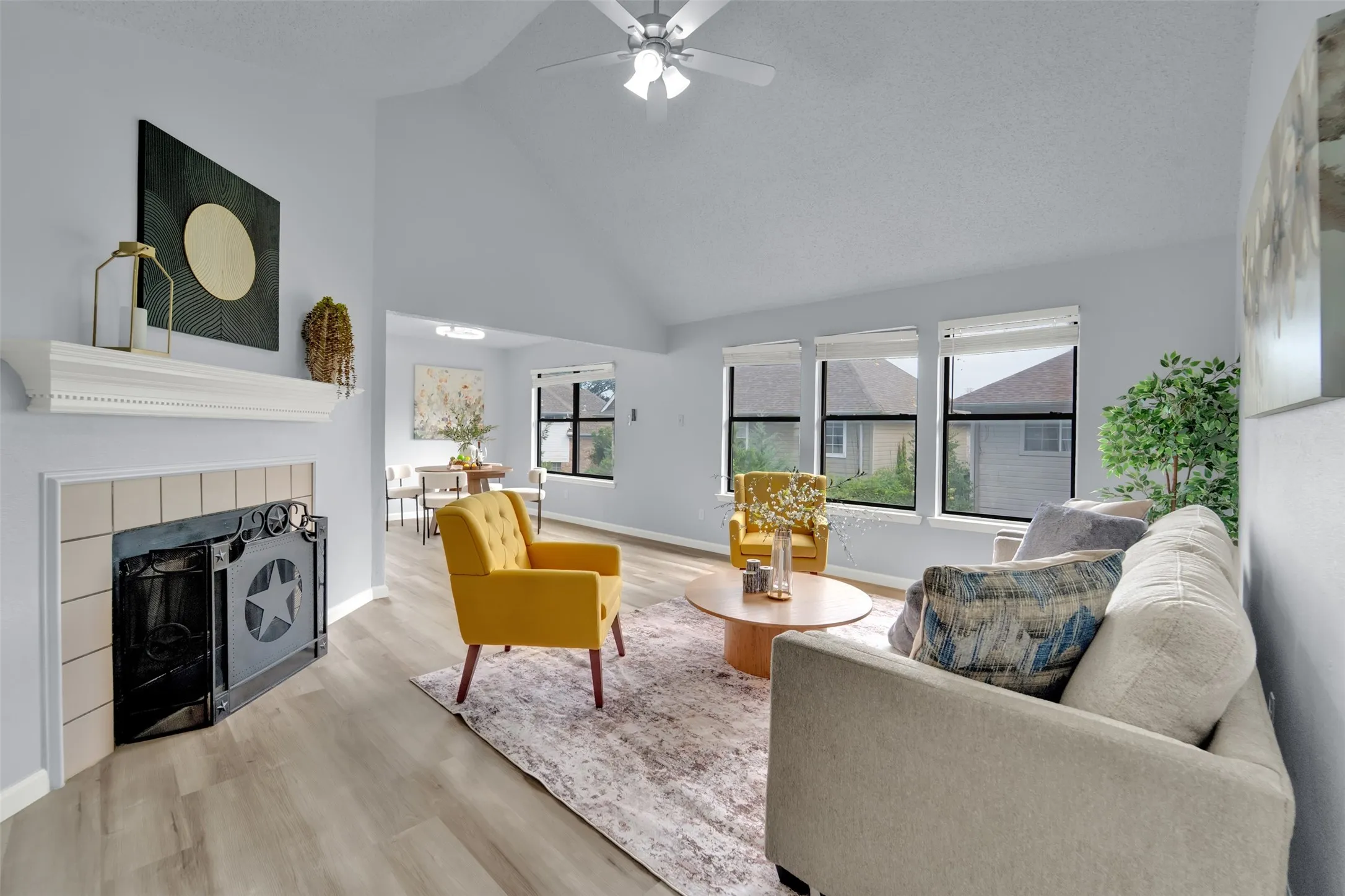 Single Family Residence For Sale in Collin County , 789 Eiffel Drive, Plano, Texas 75023, 4 Bedroom, 3 Bathroom, 2 Garage spaces, 2,016 Sqft, built in 1990, mls#21319089, Real Estate Agent in Plano, Homes For Sale in Collin county, Homes For Sale in Plano, Realtor in Plano Texas, Real Estate Brokerage Independent Realty Texas, Luminita Cordes Realtor