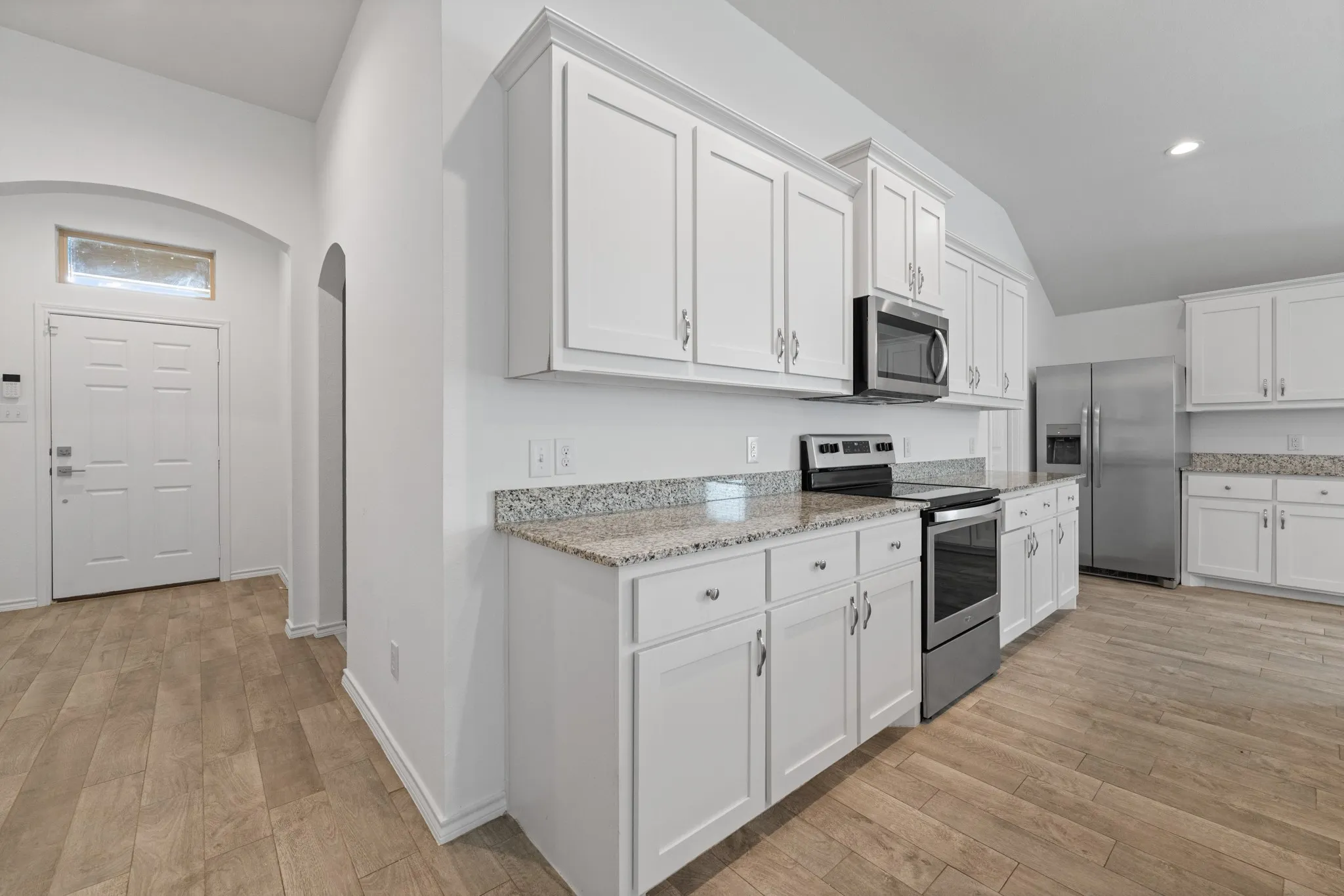 Single Family Residence For Sale in Tarrant County , 3233 Guyana Road, Fort Worth, Texas 76123, 3 Bedroom, 2 Bathroom, 2 Garage spaces, 1,874 Sqft, built in 2019, mls#21316743, Real Estate Agent in Fort Worth, Homes For Sale in Tarrant county, Homes For Sale in Fort Worth, Realtor in Fort Worth Texas, Real Estate Brokerage Independent Realty Texas, Luminita Cordes Realtor