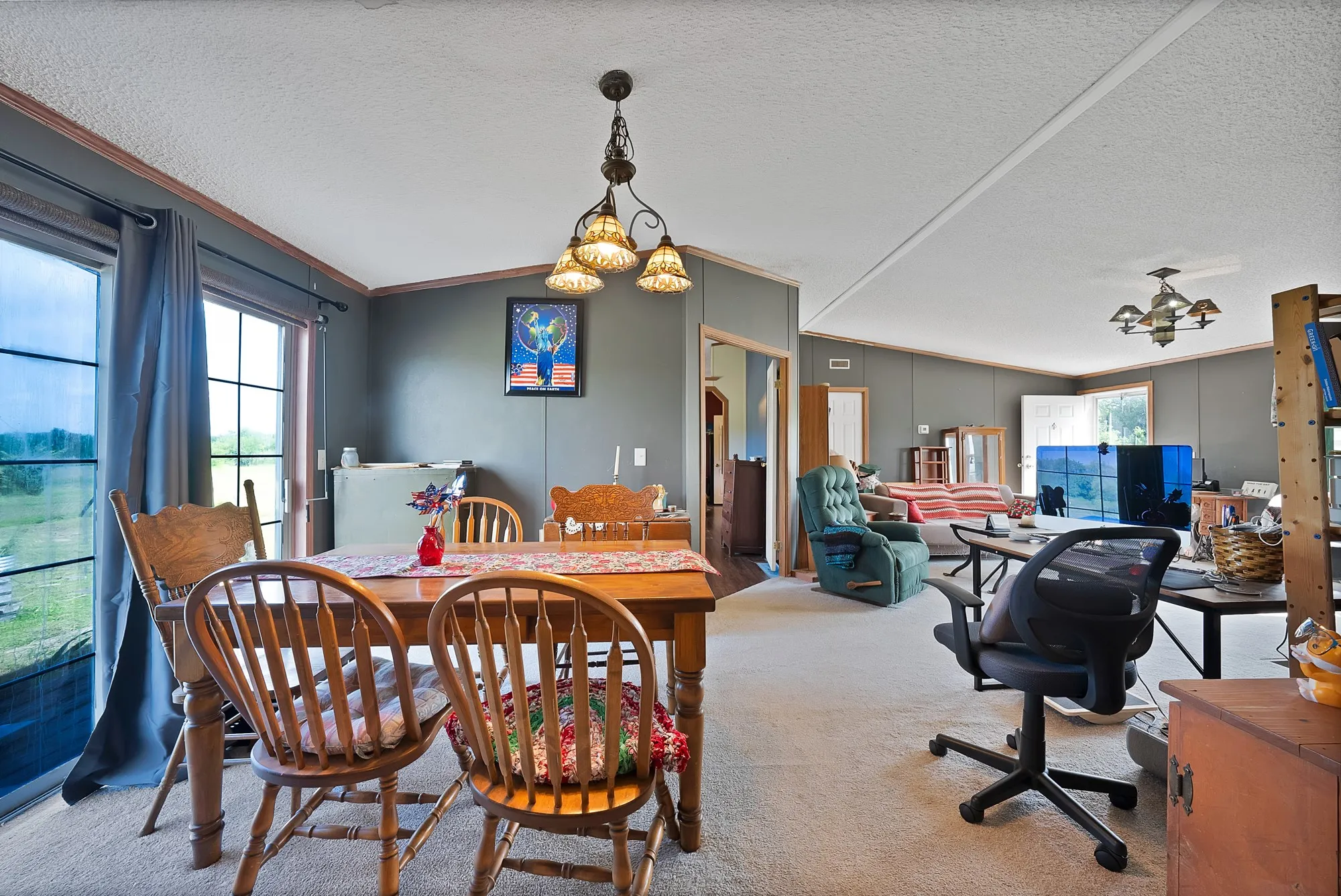 Manufactured Home For Sale in Collin County , 1528 County Road 697, Farmersville, Texas 75442, 4 Bedroom, 3 Bathroom, Garage spaces, 2,128 Sqft, built in 2001, mls#21318547, Real Estate Agent in Farmersville, Homes For Sale in Collin county, Homes For Sale in Farmersville, Realtor in Farmersville Texas, Real Estate Brokerage Independent Realty Texas, Luminita Cordes Realtor