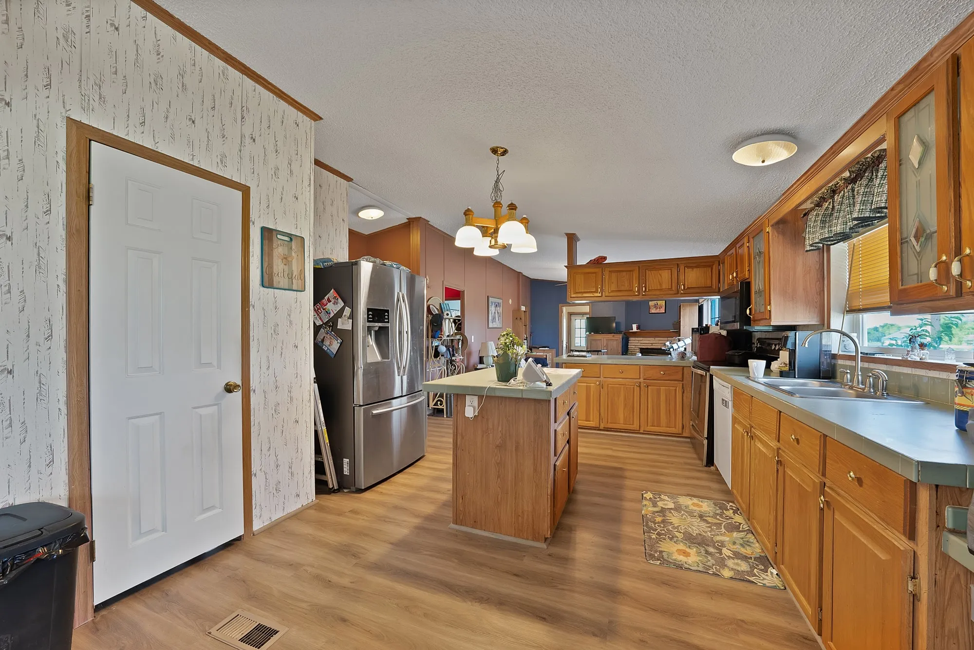 Manufactured Home For Sale in Collin County , 1528 County Road 697, Farmersville, Texas 75442, 4 Bedroom, 3 Bathroom, Garage spaces, 2,128 Sqft, built in 2001, mls#21318547, Real Estate Agent in Farmersville, Homes For Sale in Collin county, Homes For Sale in Farmersville, Realtor in Farmersville Texas, Real Estate Brokerage Independent Realty Texas, Luminita Cordes Realtor
